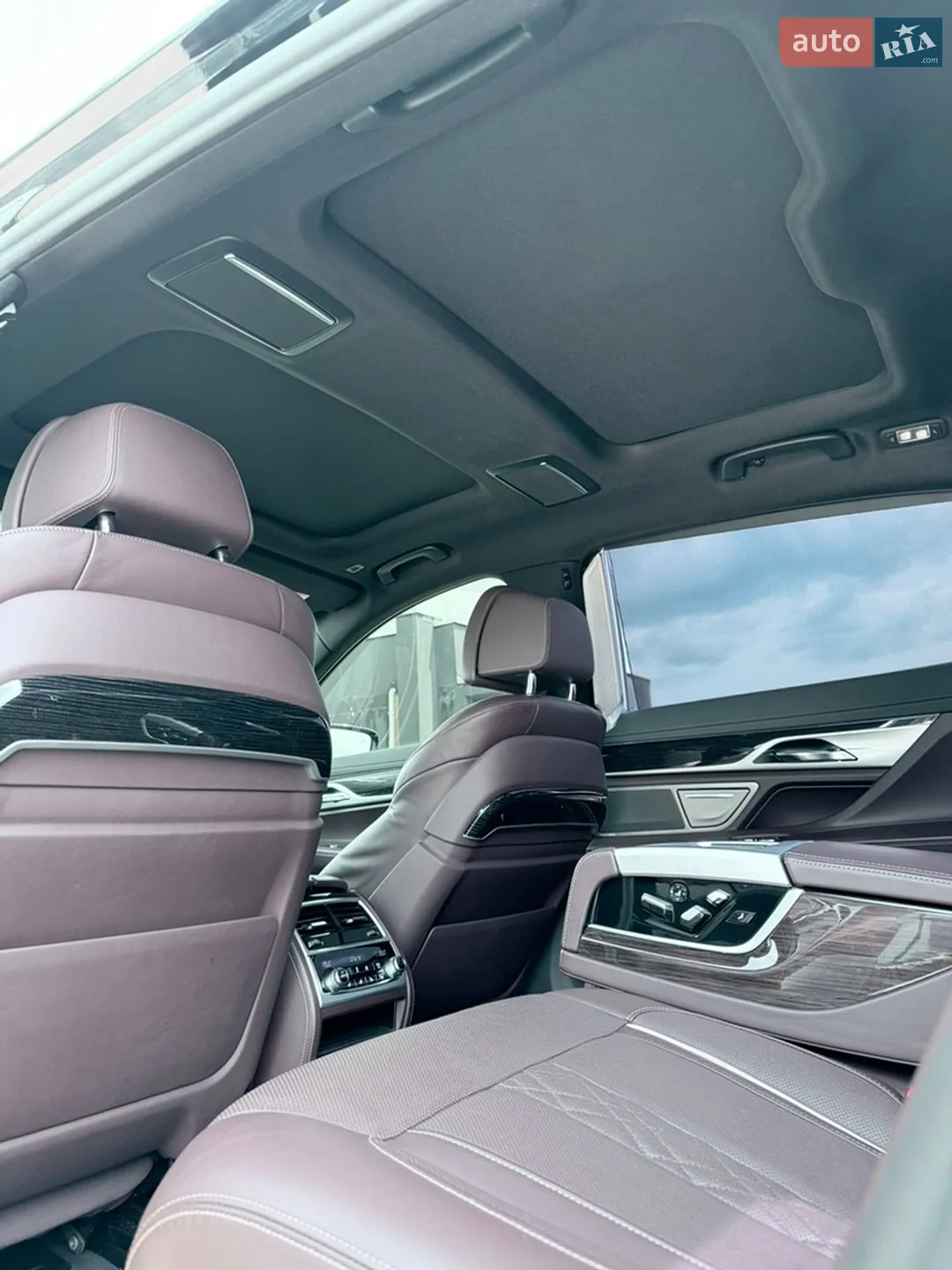 2020 BMW 7er - мініатюра 27