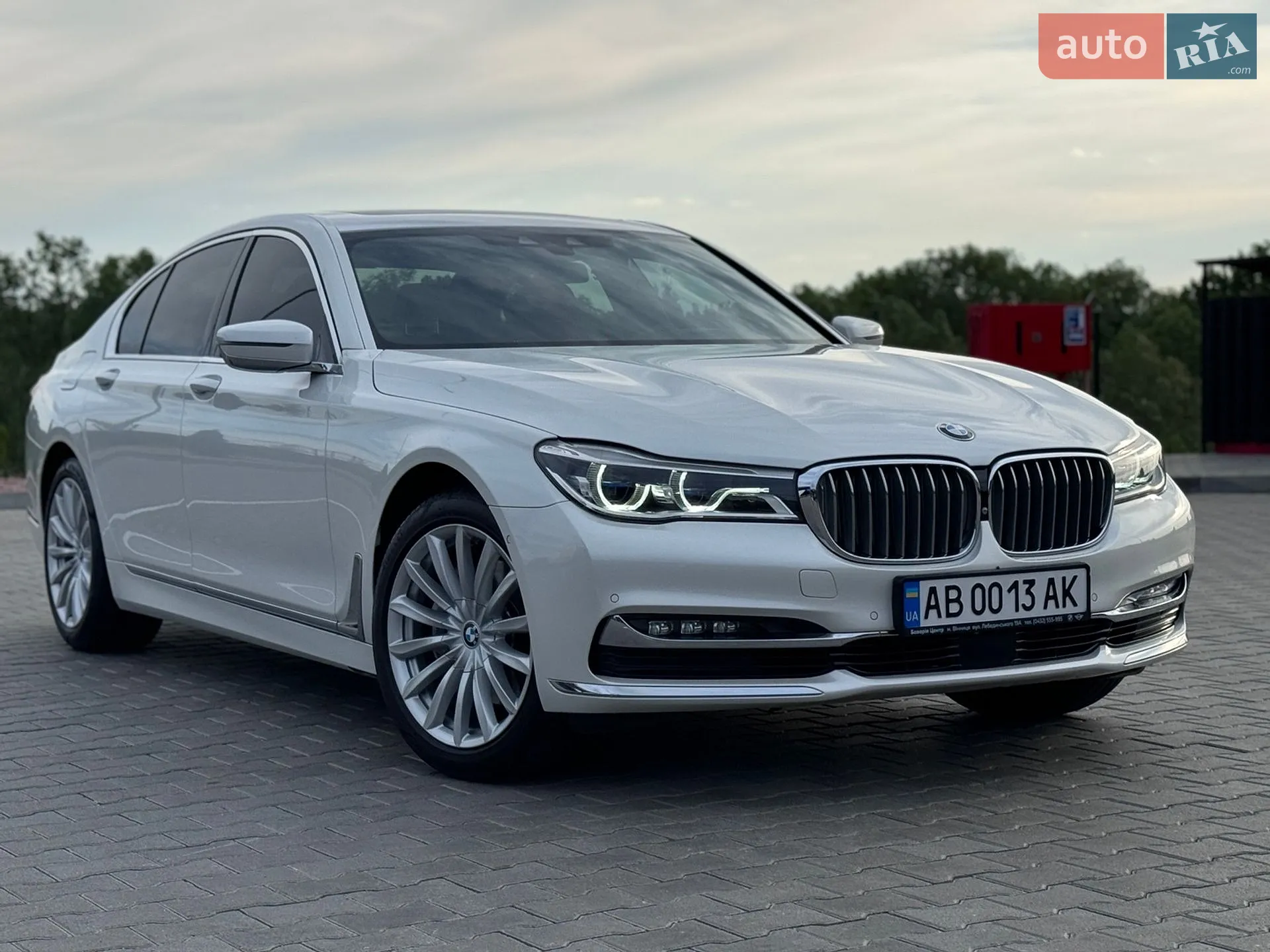 2016 BMW 7er - мініатюра 5