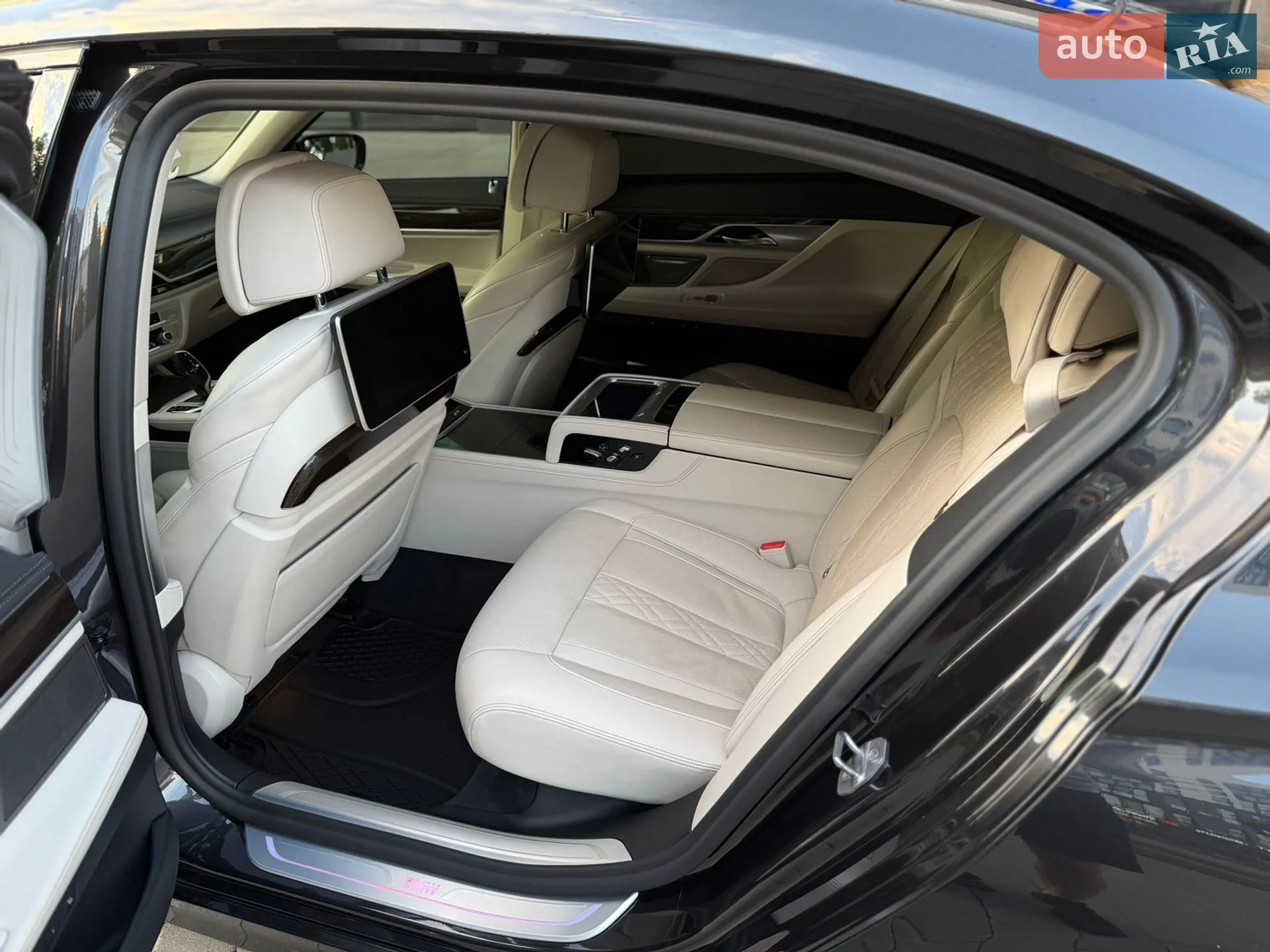 2019 BMW 7er - мініатюра 31