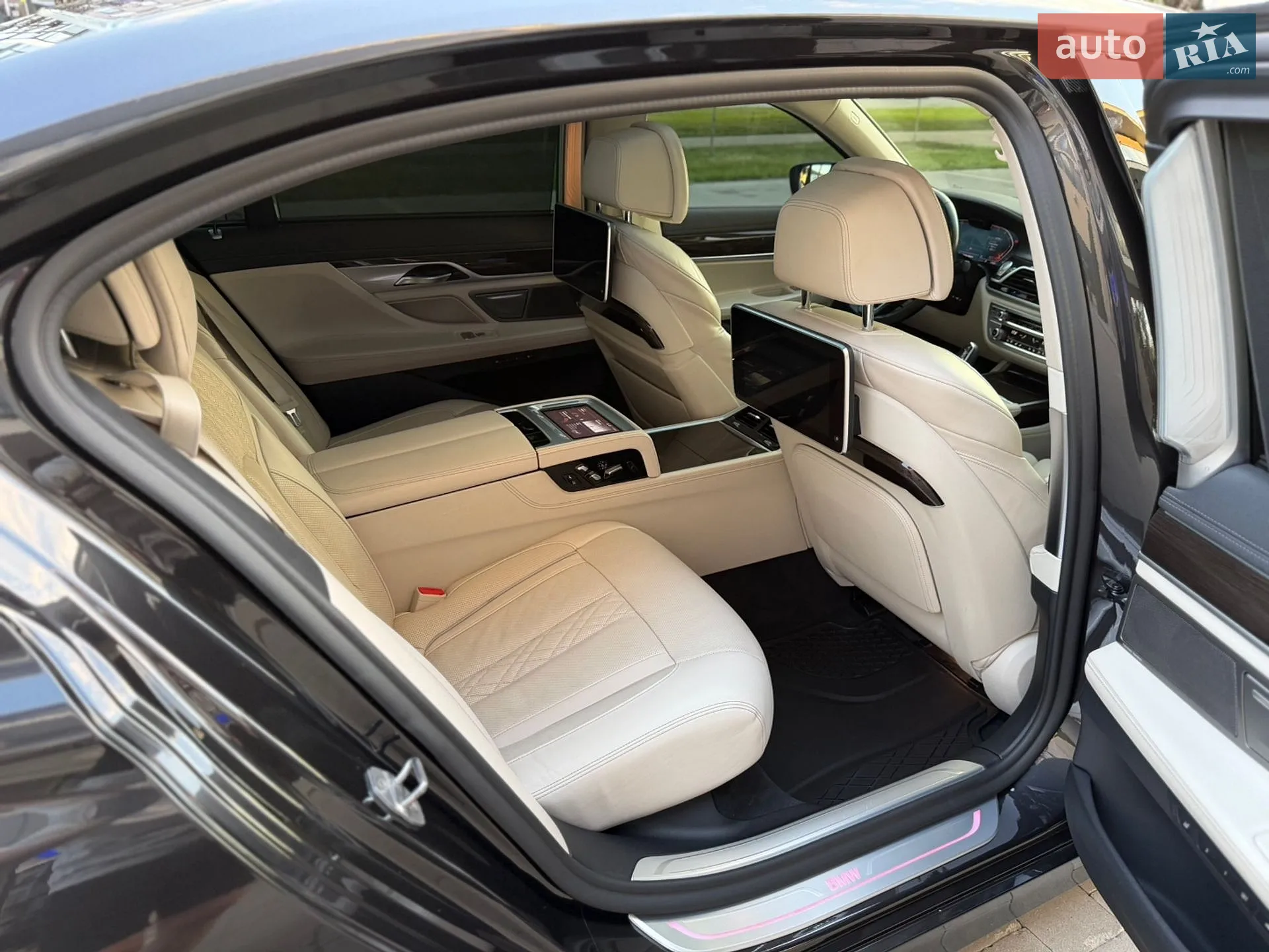 2019 BMW 7er - мініатюра 44