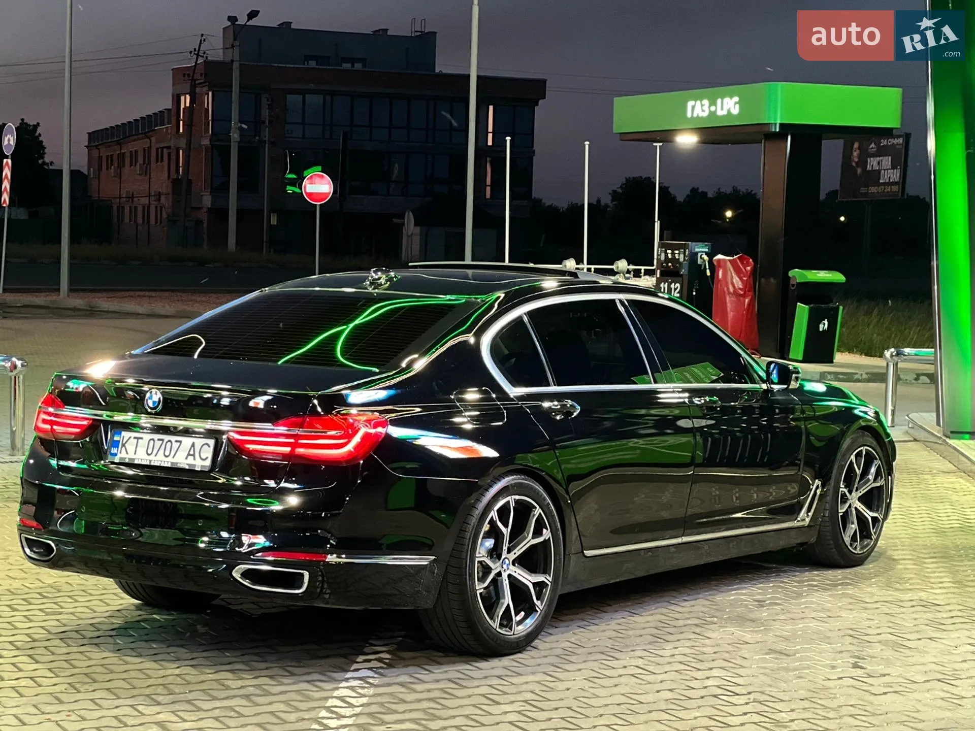 2016 BMW 7er - мініатюра 4