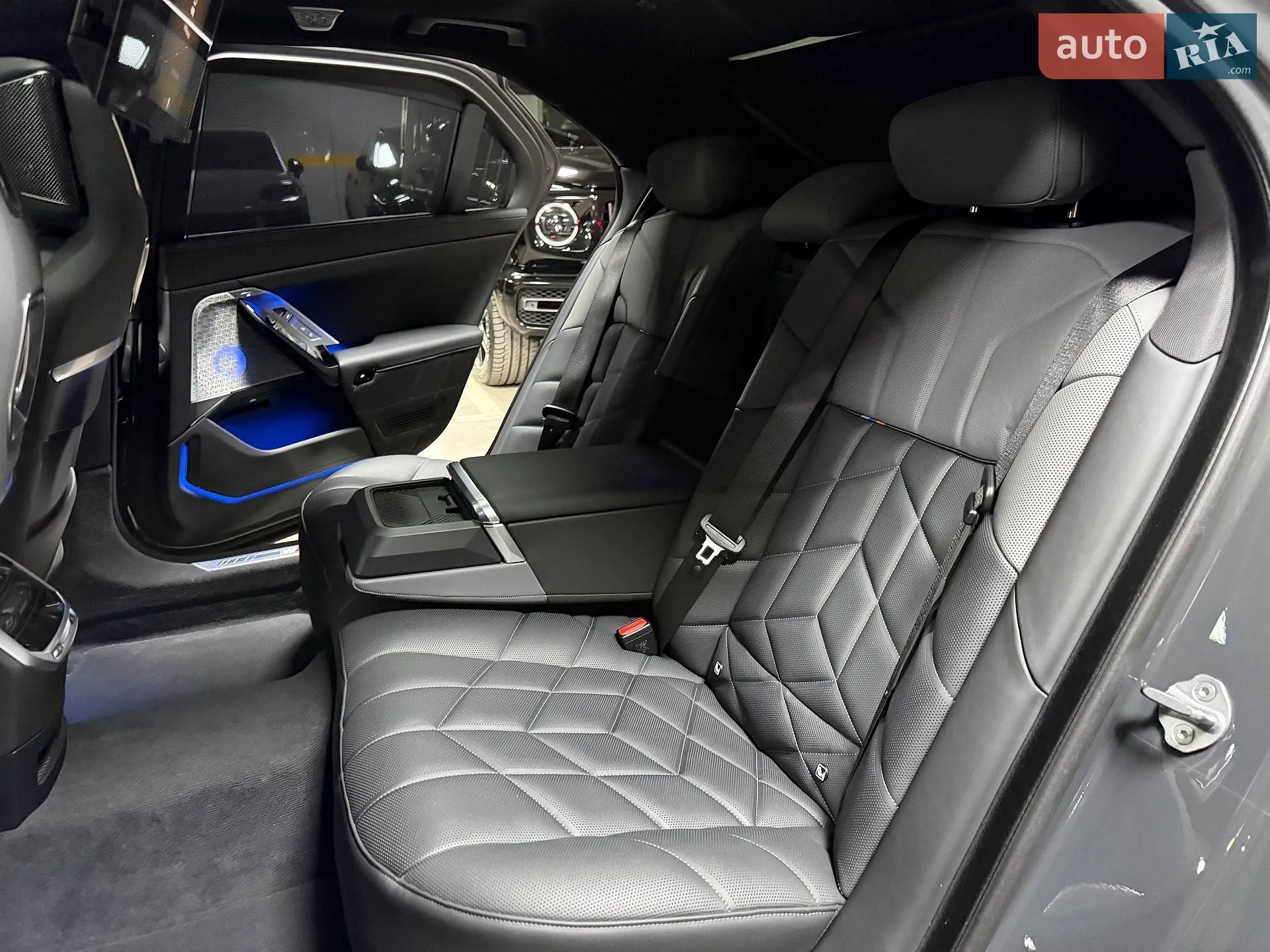 2024 BMW 7er - мініатюра 76