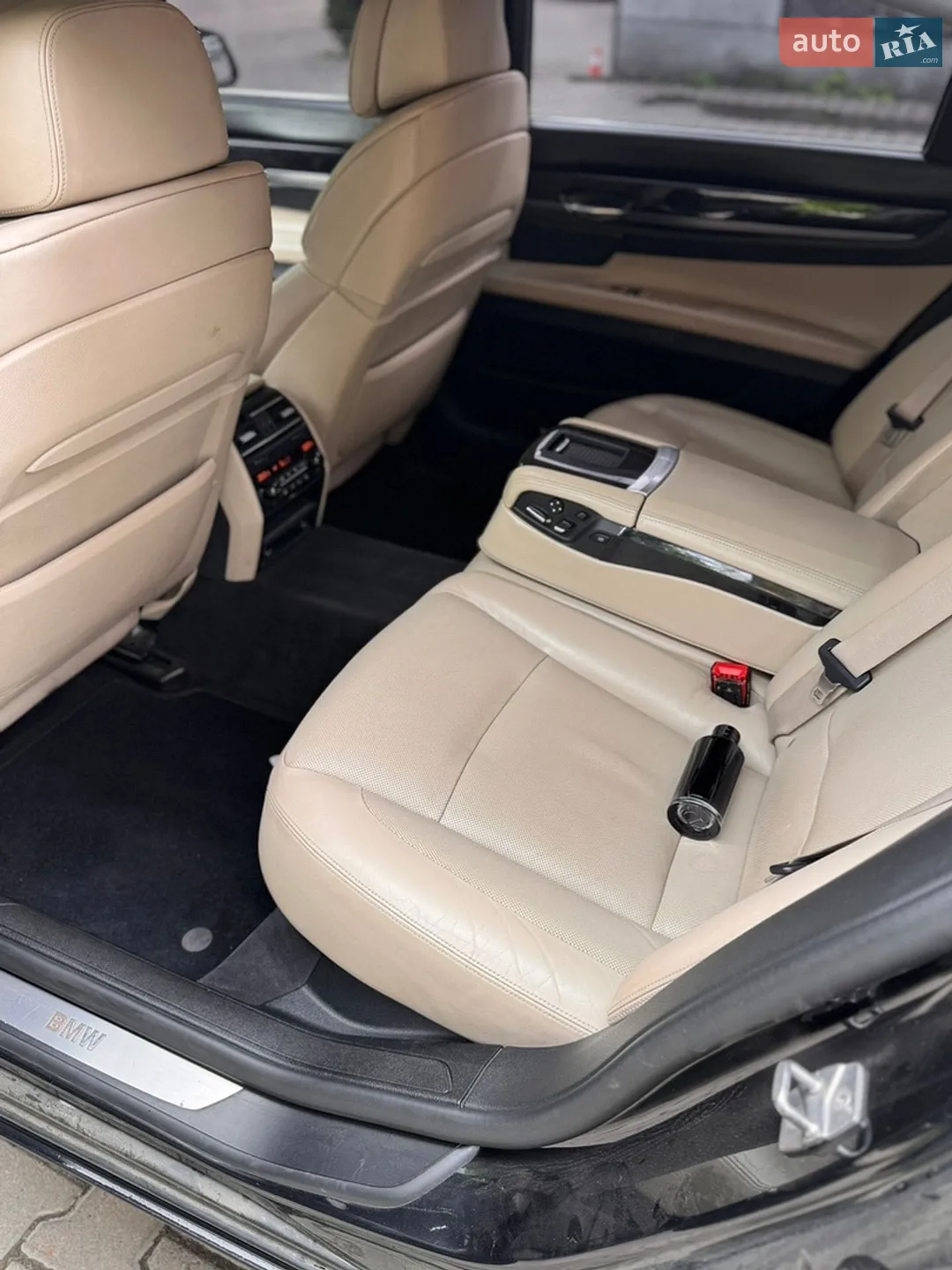 2011 BMW 7er - мініатюра 14