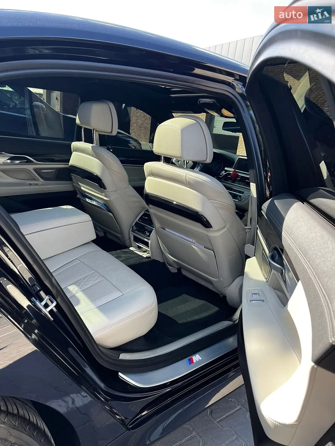 2019 BMW 7er - мініатюра 8