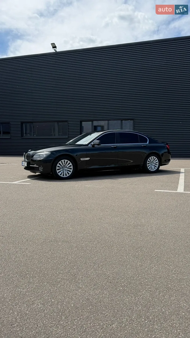 2011 BMW 7er - мініатюра 7