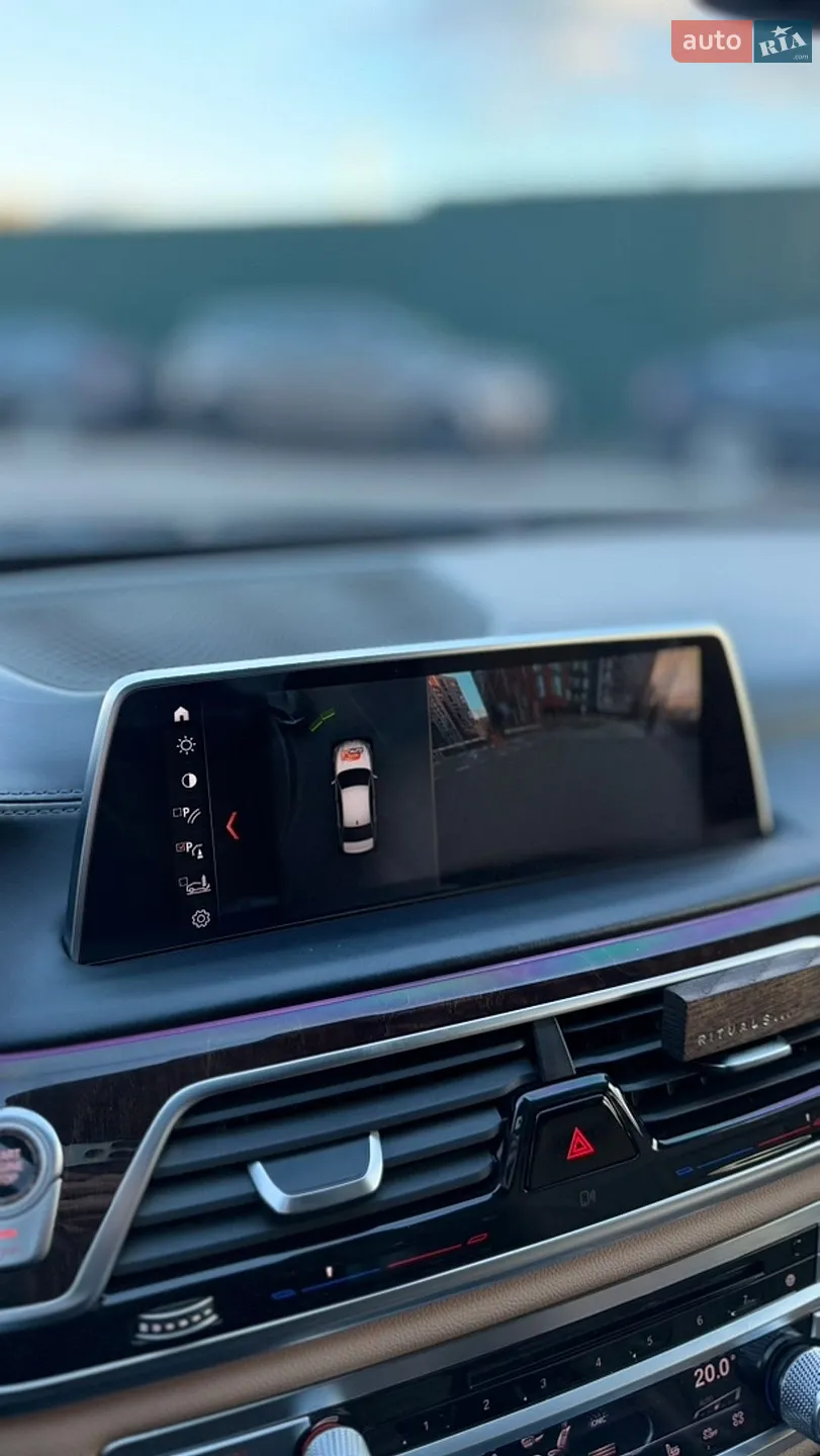 2015 BMW 7er - мініатюра 31