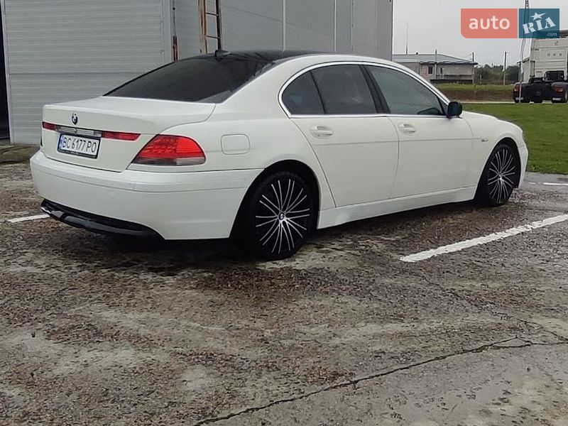 Седан BMW 7 Series 2002 в Львове