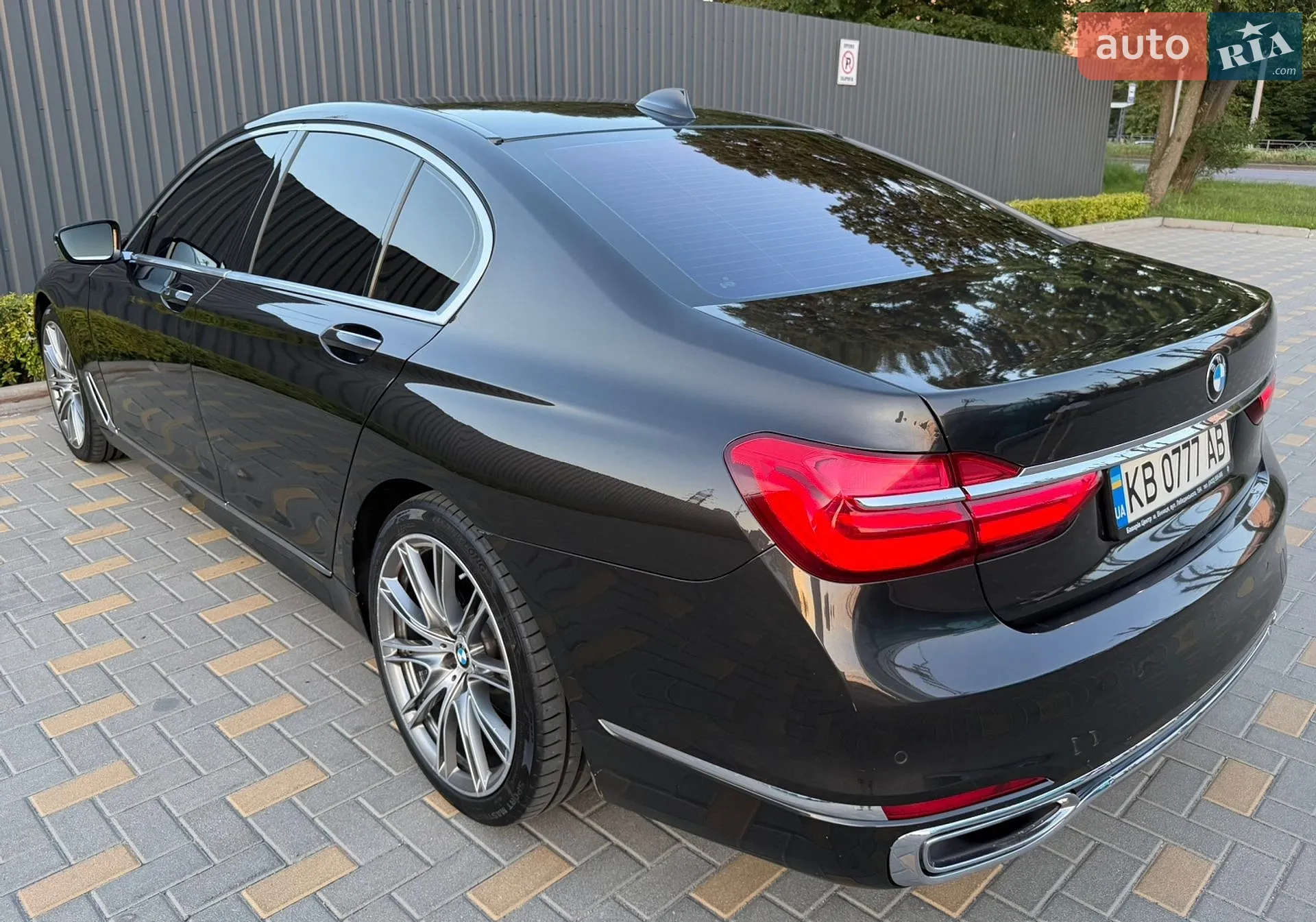 2016 BMW 7er - мініатюра 7