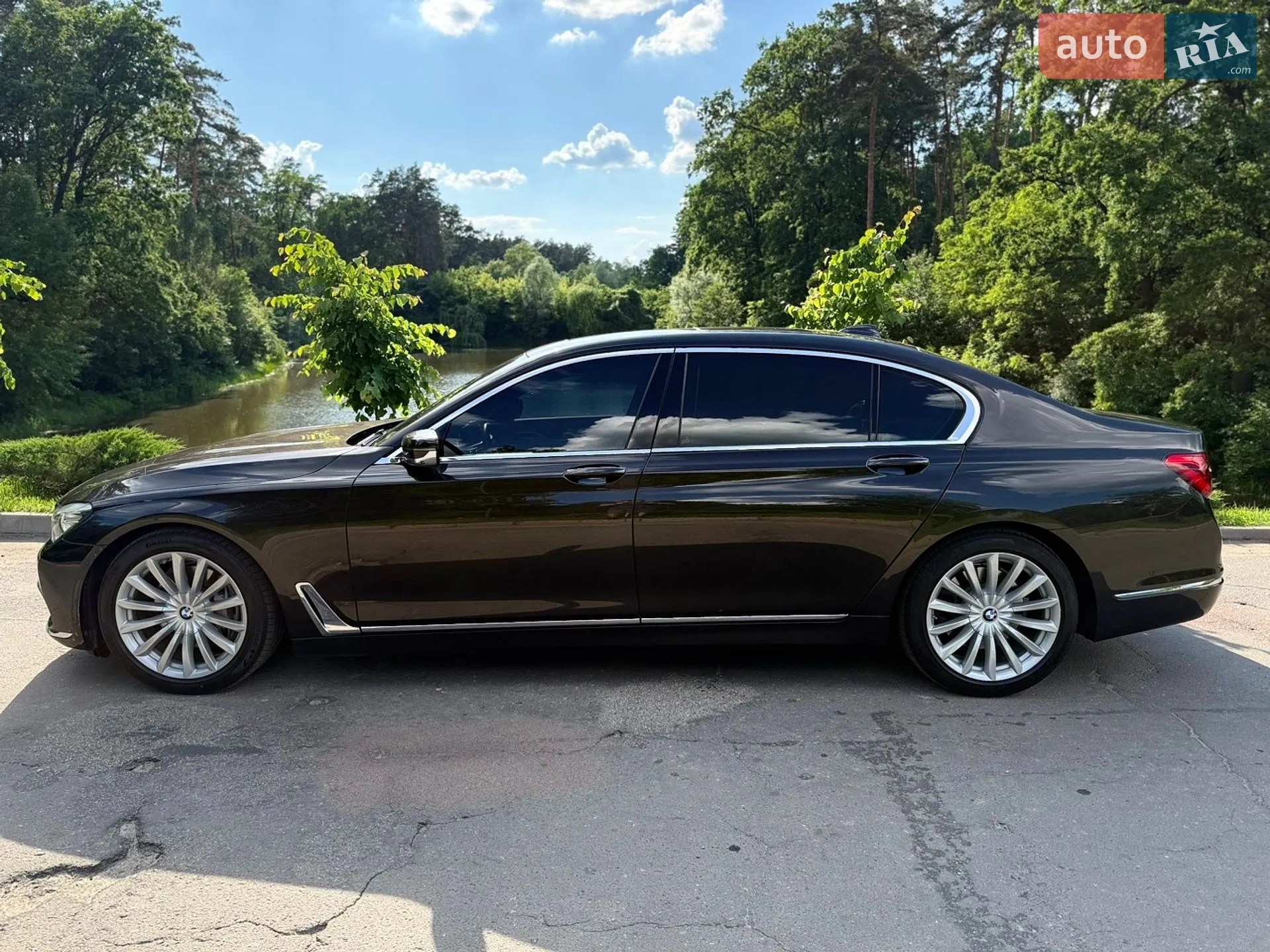 2016 BMW 7er - мініатюра 2