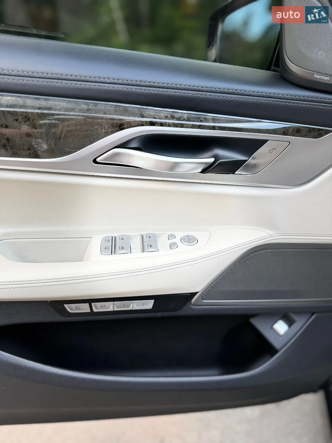 2016 BMW 7er - мініатюра 20