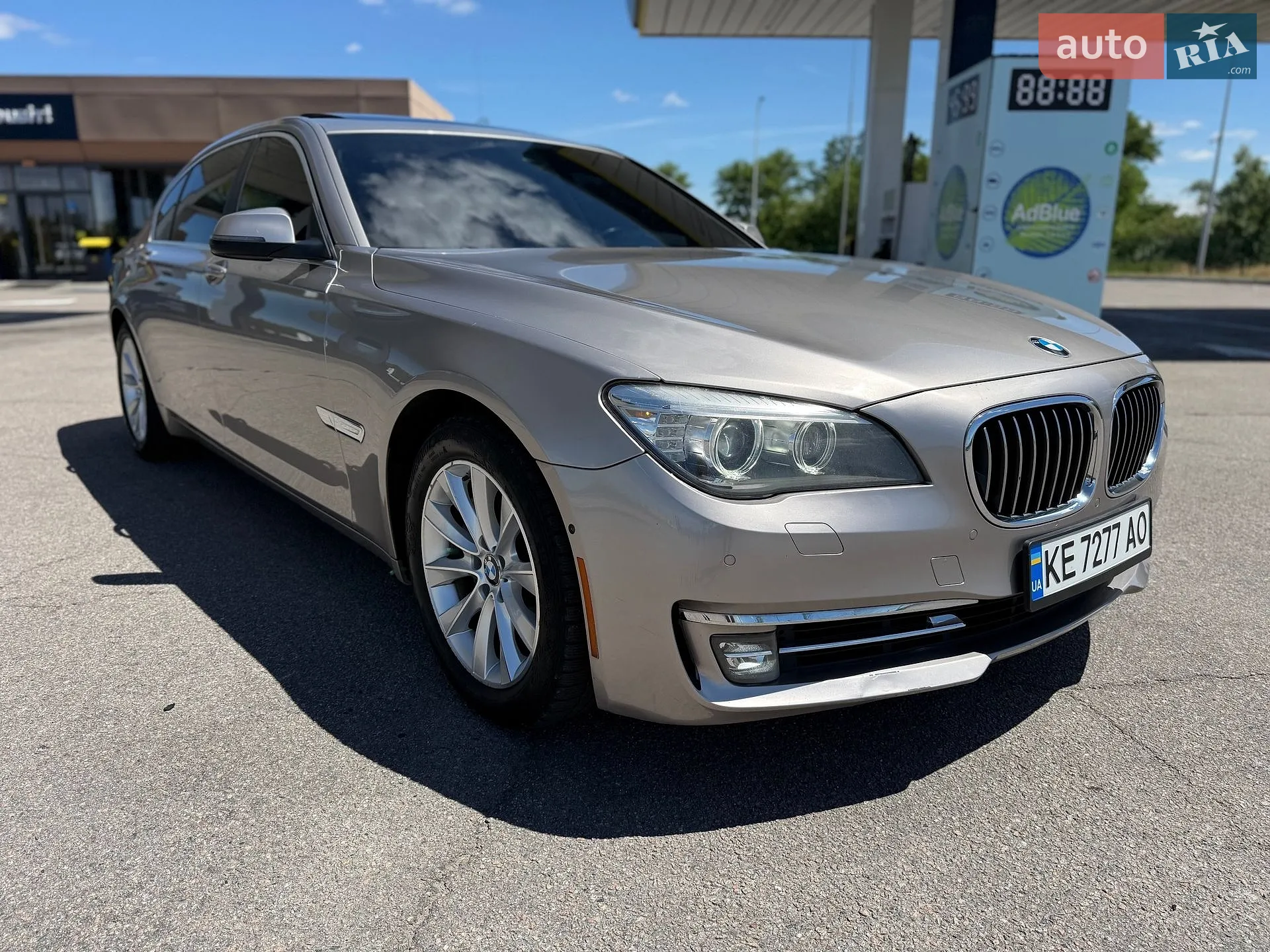 2015 BMW 7er - мініатюра 16