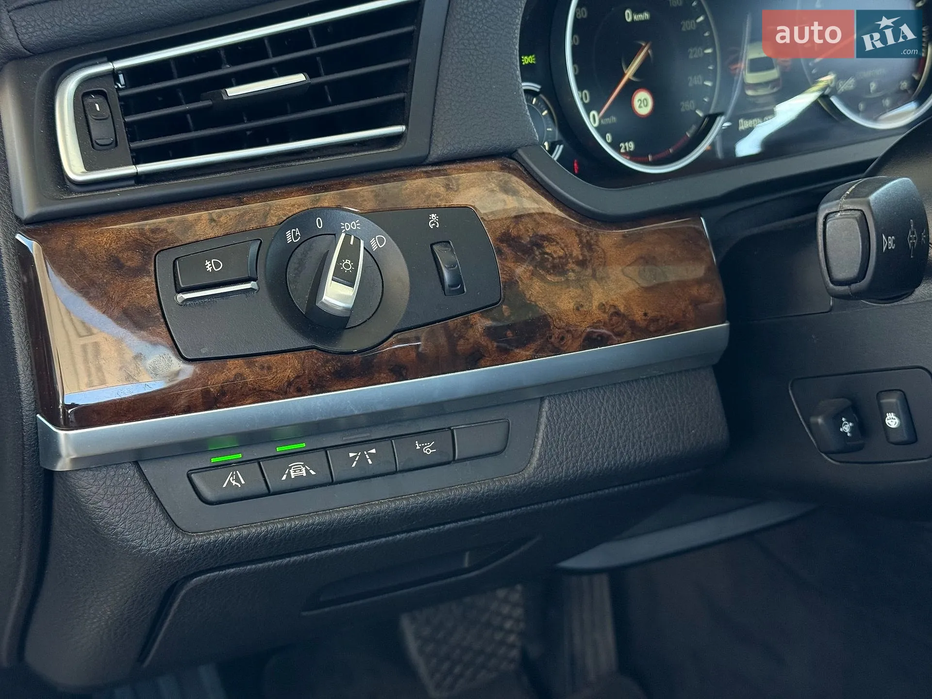 2015 BMW 7er - мініатюра 20