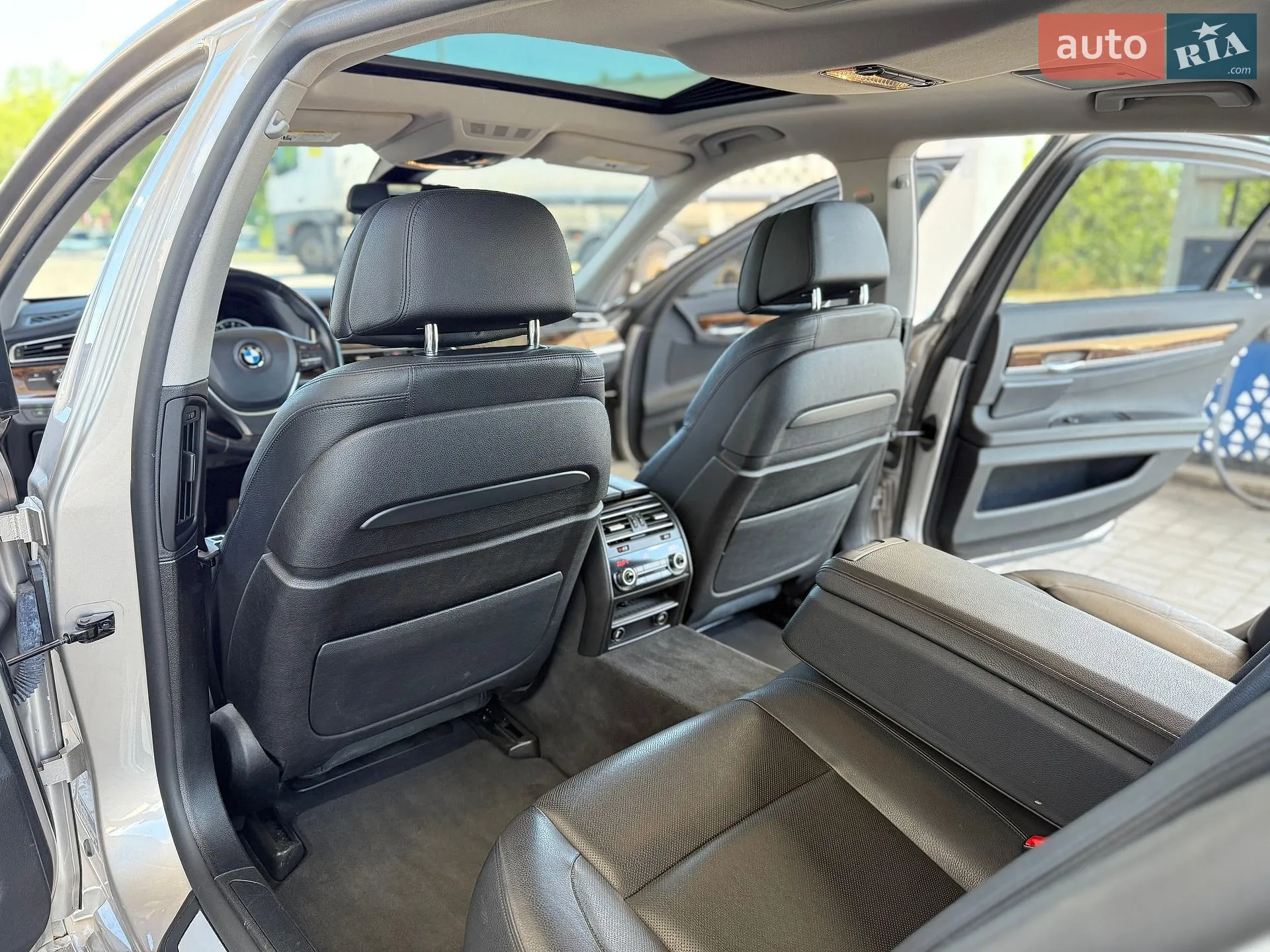 2015 BMW 7er - мініатюра 33
