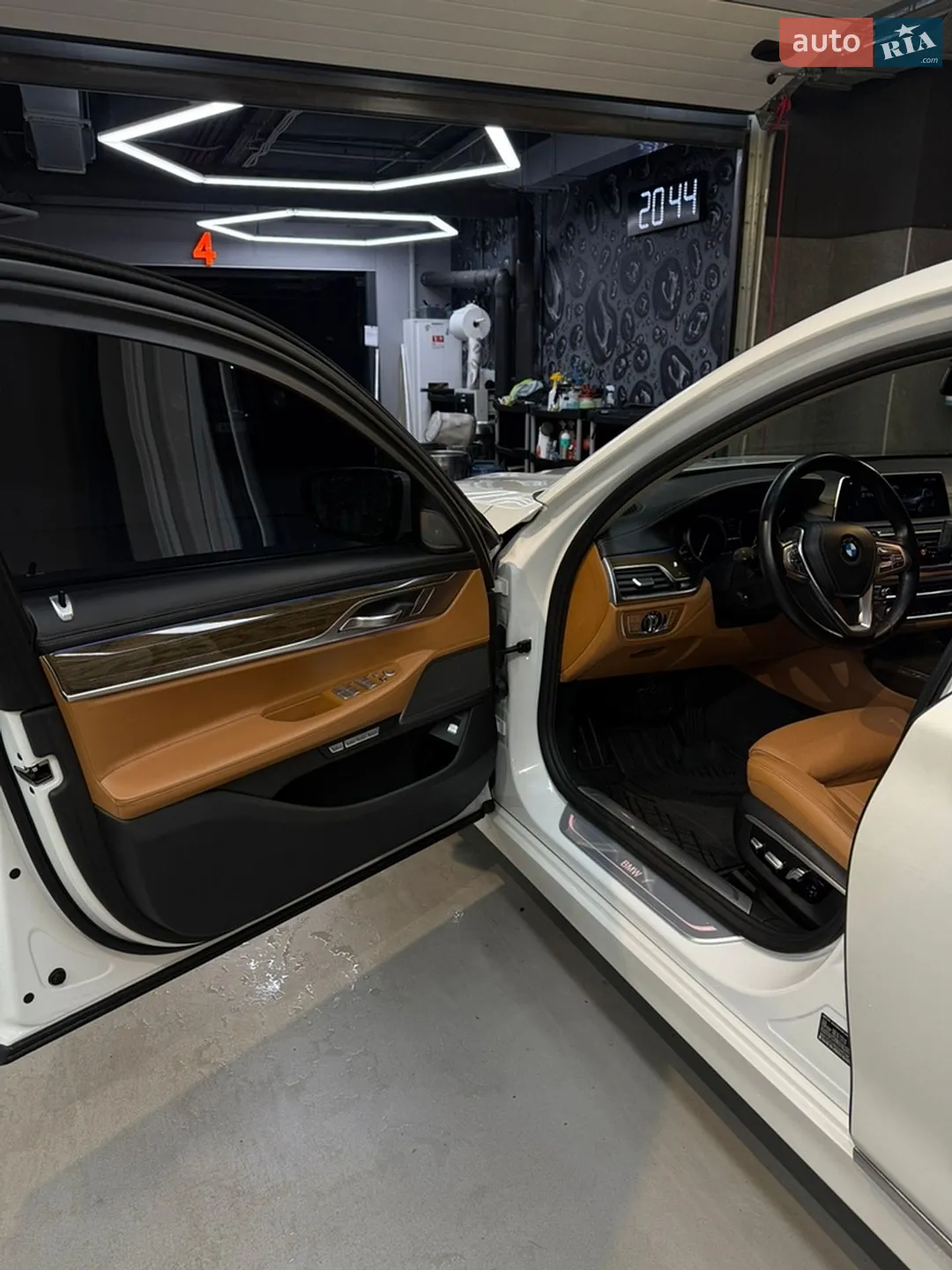 2015 BMW 7er - мініатюра 6