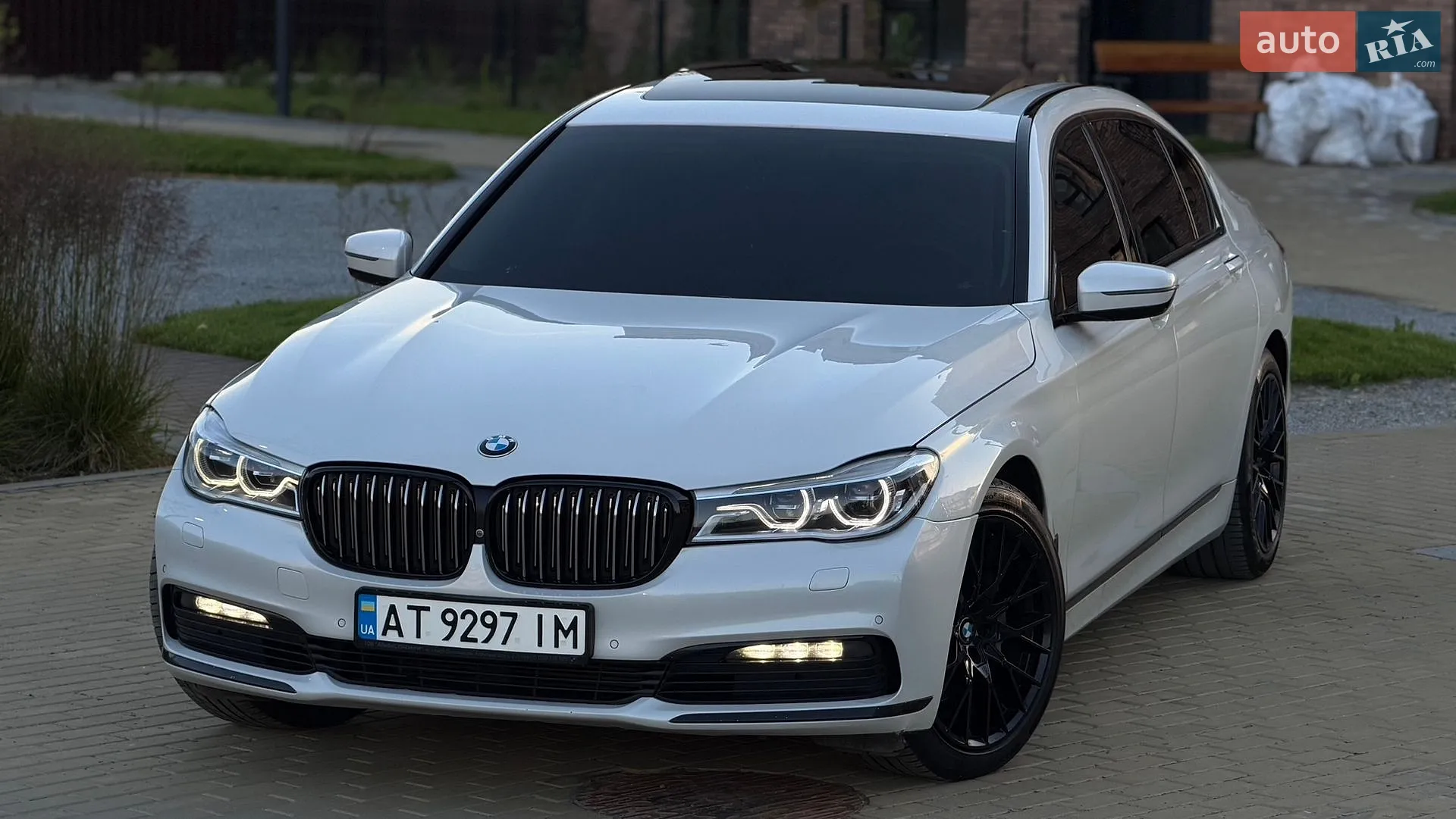 2015 BMW 7er - мініатюра 3