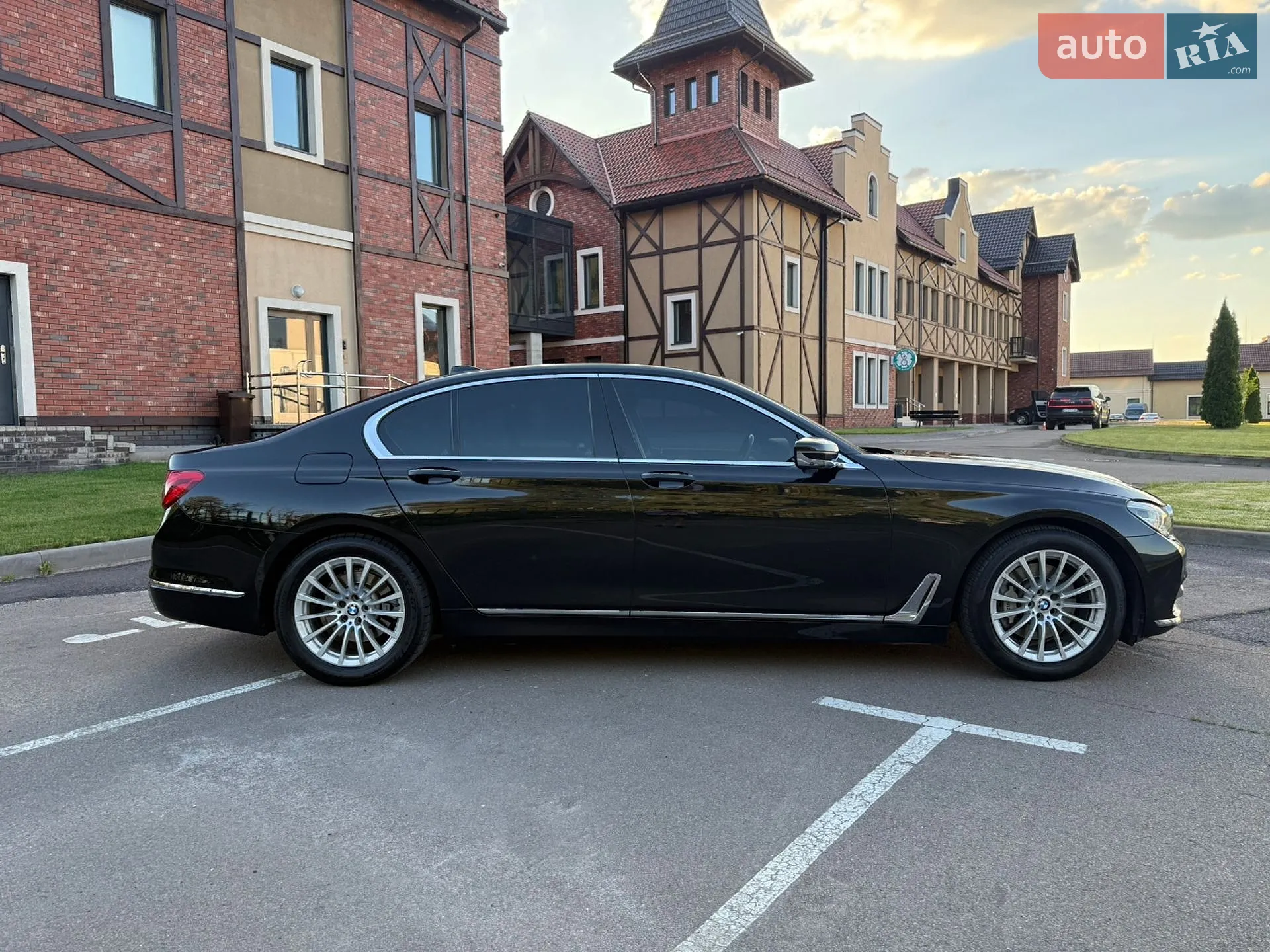2017 BMW 7er - мініатюра 4