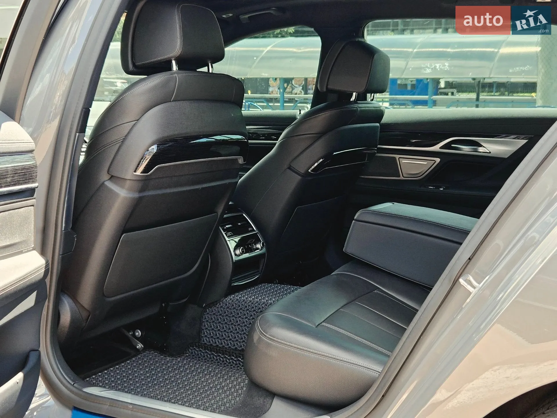 2020 BMW 7er - мініатюра 39