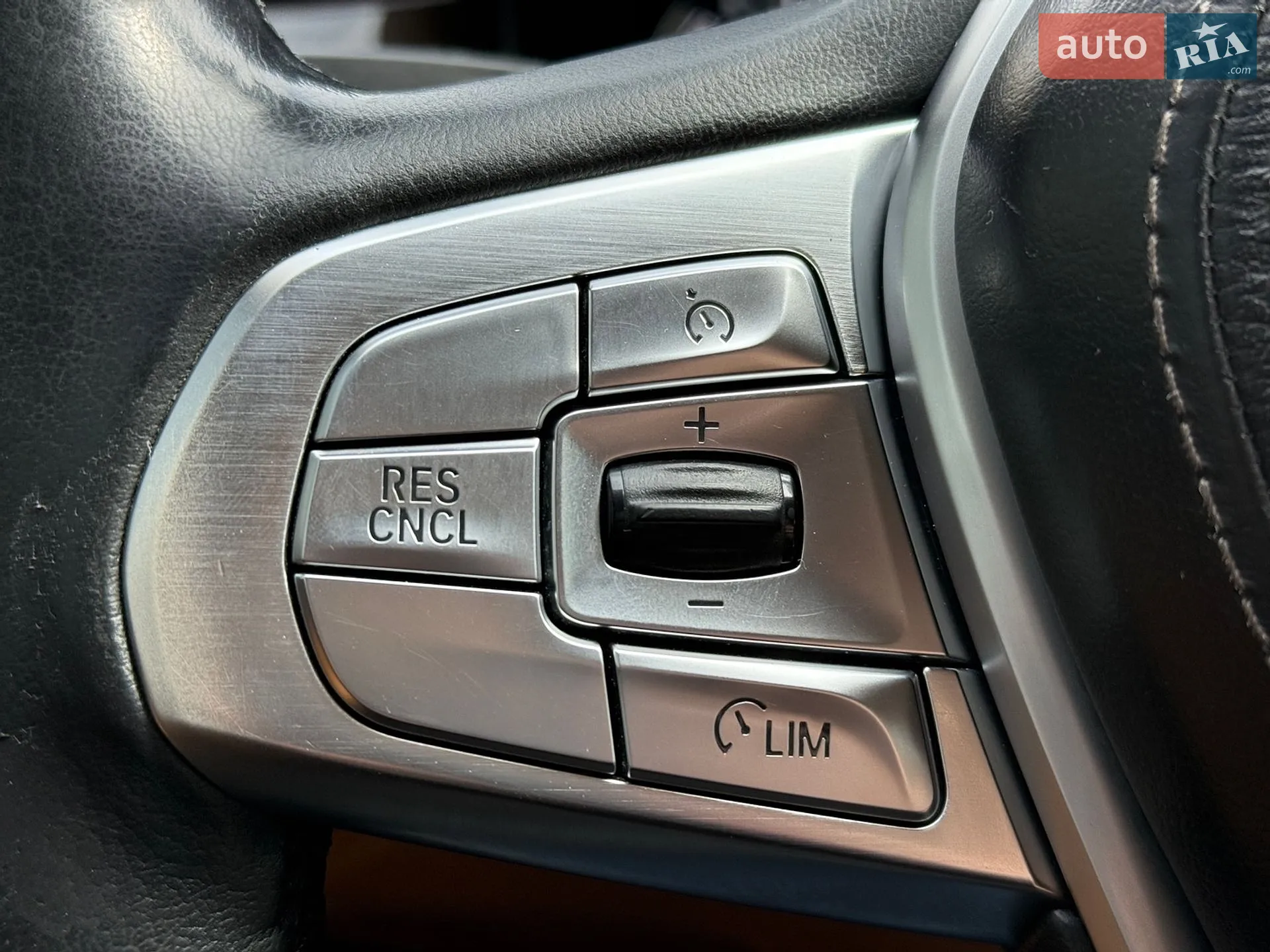 2016 BMW 7er - мініатюра 39