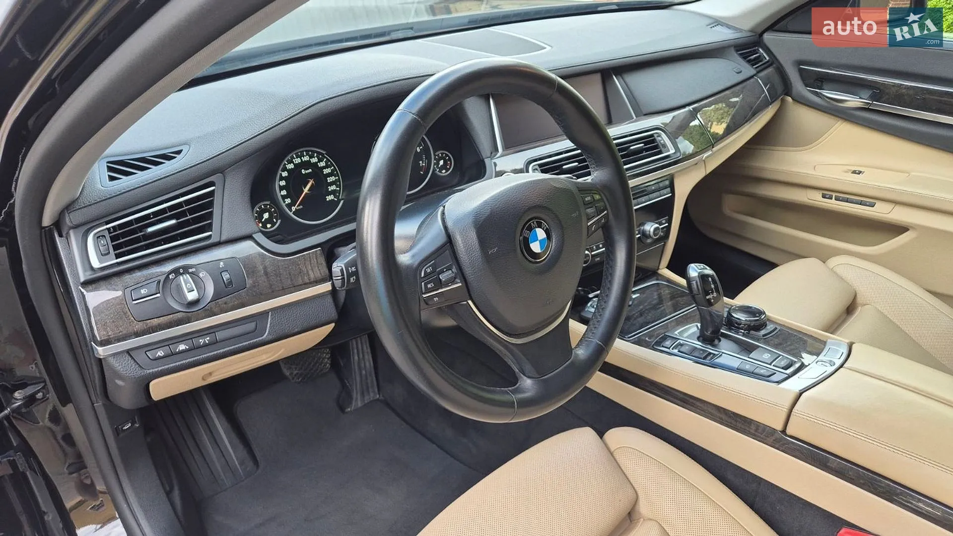 2014 BMW 7er - мініатюра 8