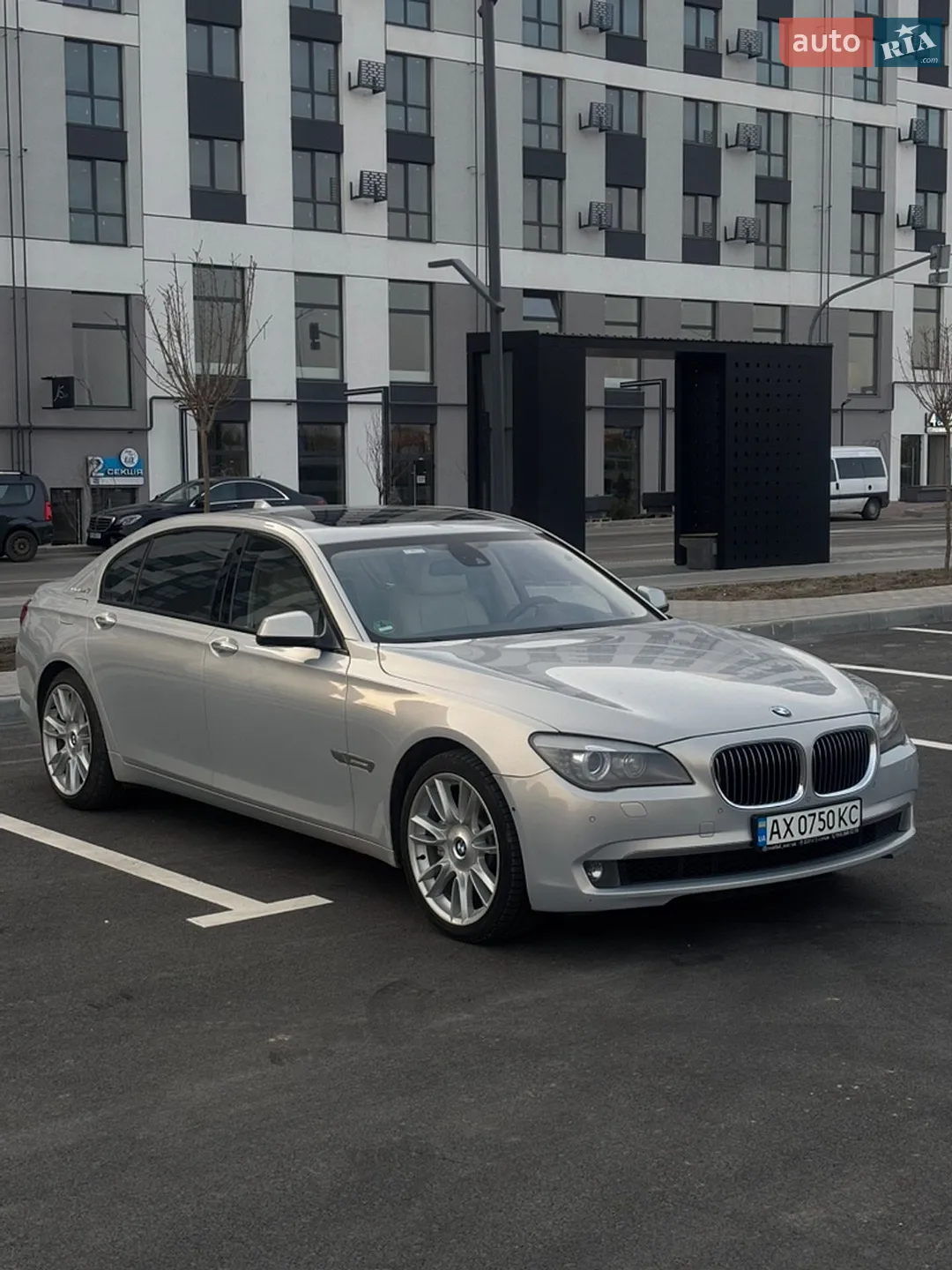 2010 BMW 7er - мініатюра 4