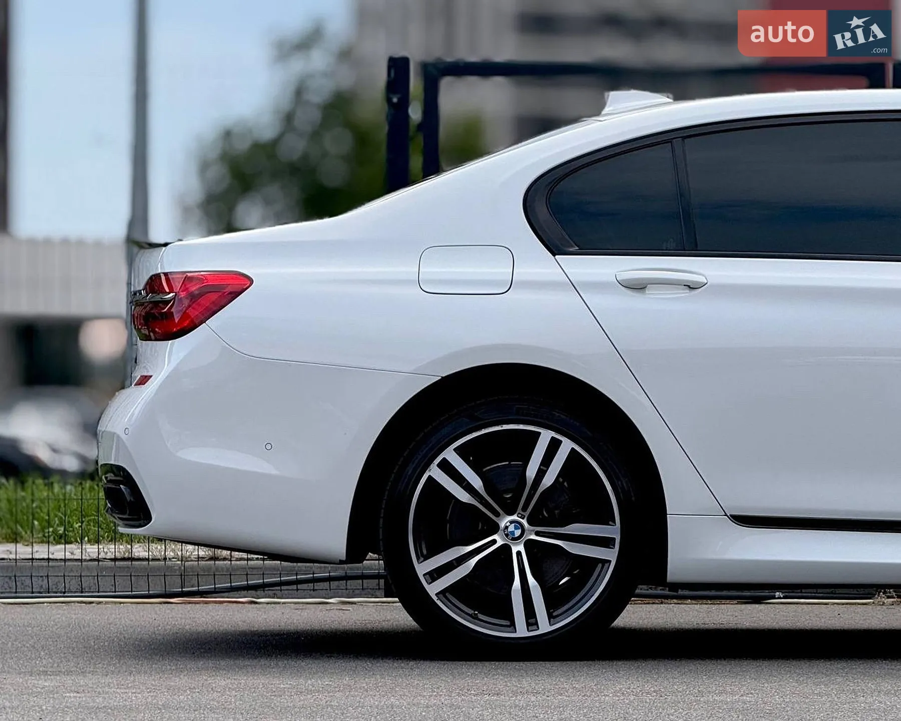 2016 BMW 7er - мініатюра 10