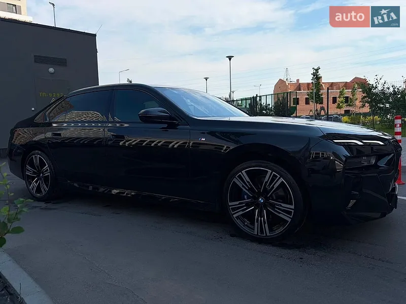 BMW 7 Series 2025 VIN WBA21EJ050CV85123 фото оголошення 20 з 135
