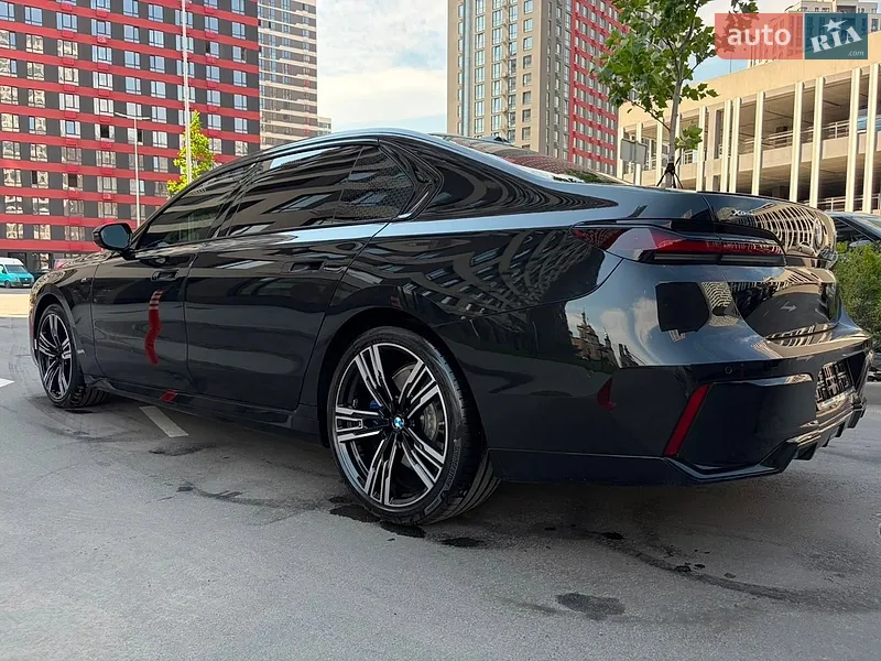BMW 7 Series 2025 VIN WBA21EJ050CV85123 фото оголошення 61 з 135