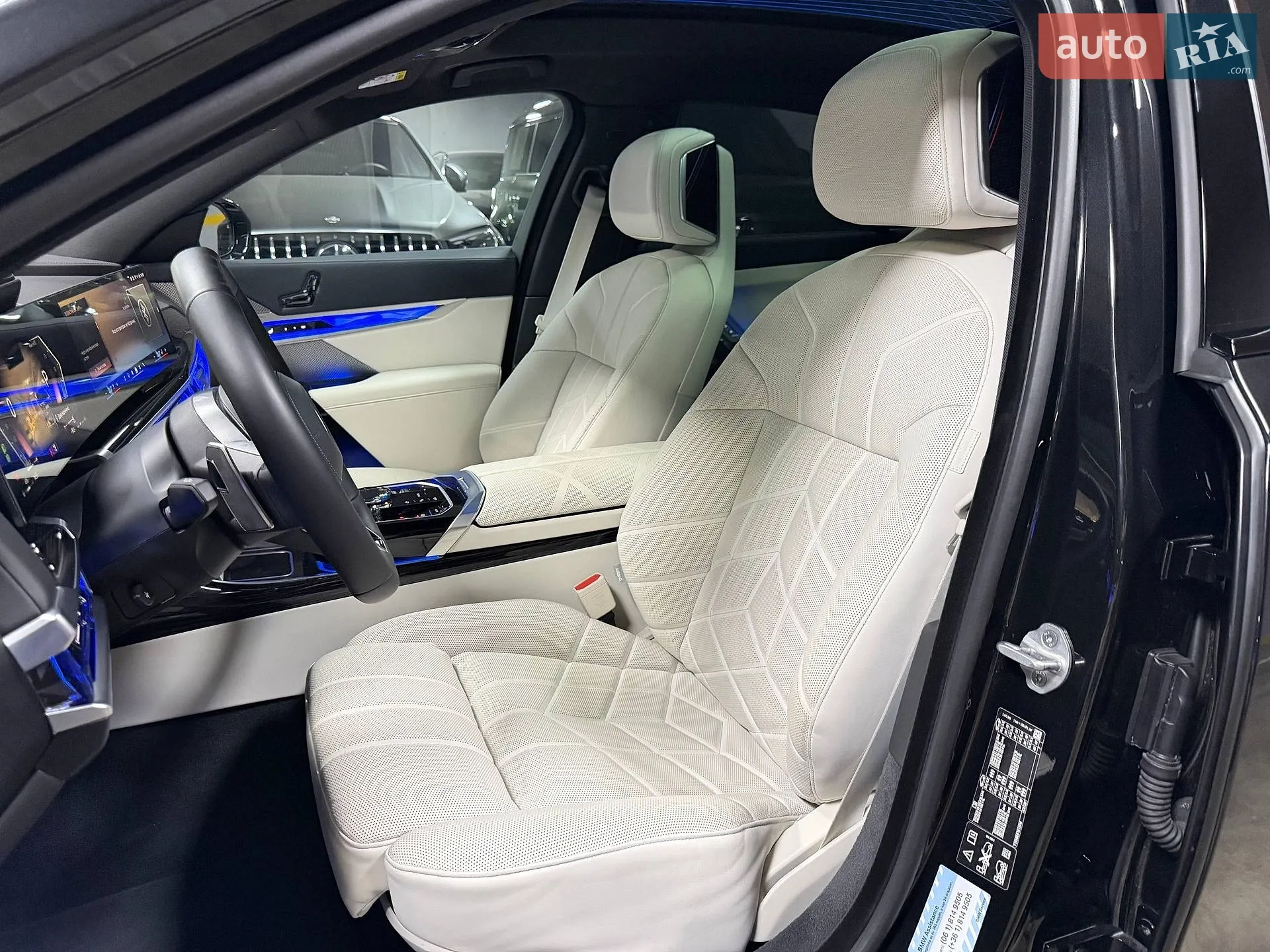 2025 BMW 7er - мініатюра 43