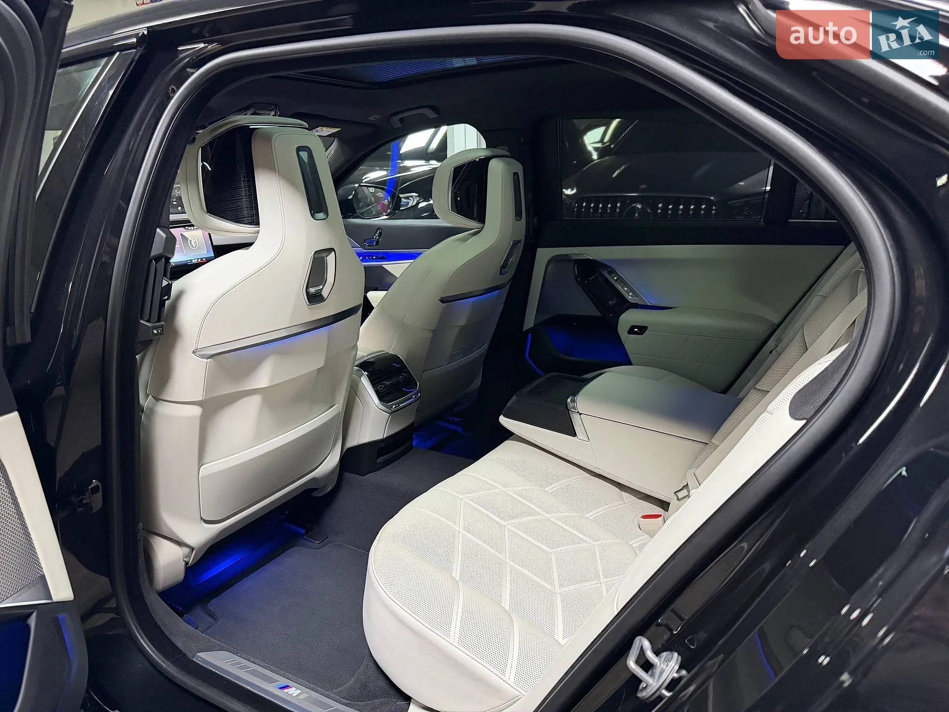 2025 BMW 7er - мініатюра 57