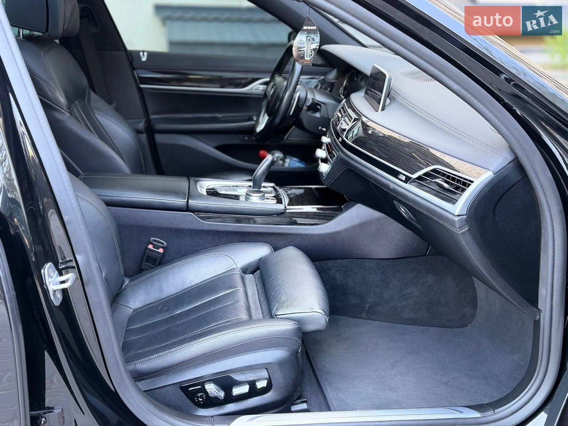 2019 BMW 7er - мініатюра 16