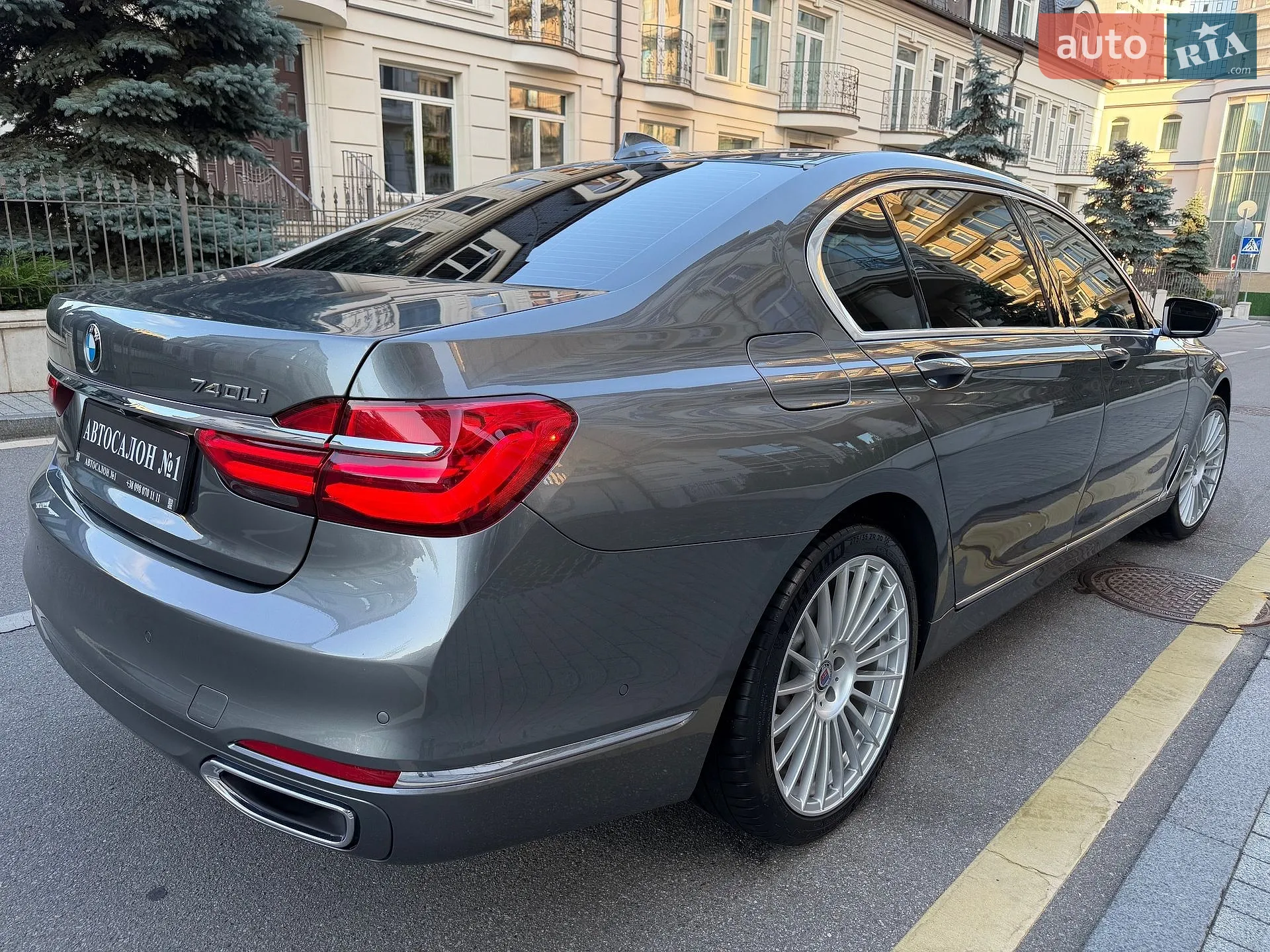 2017 BMW 7er - мініатюра 14