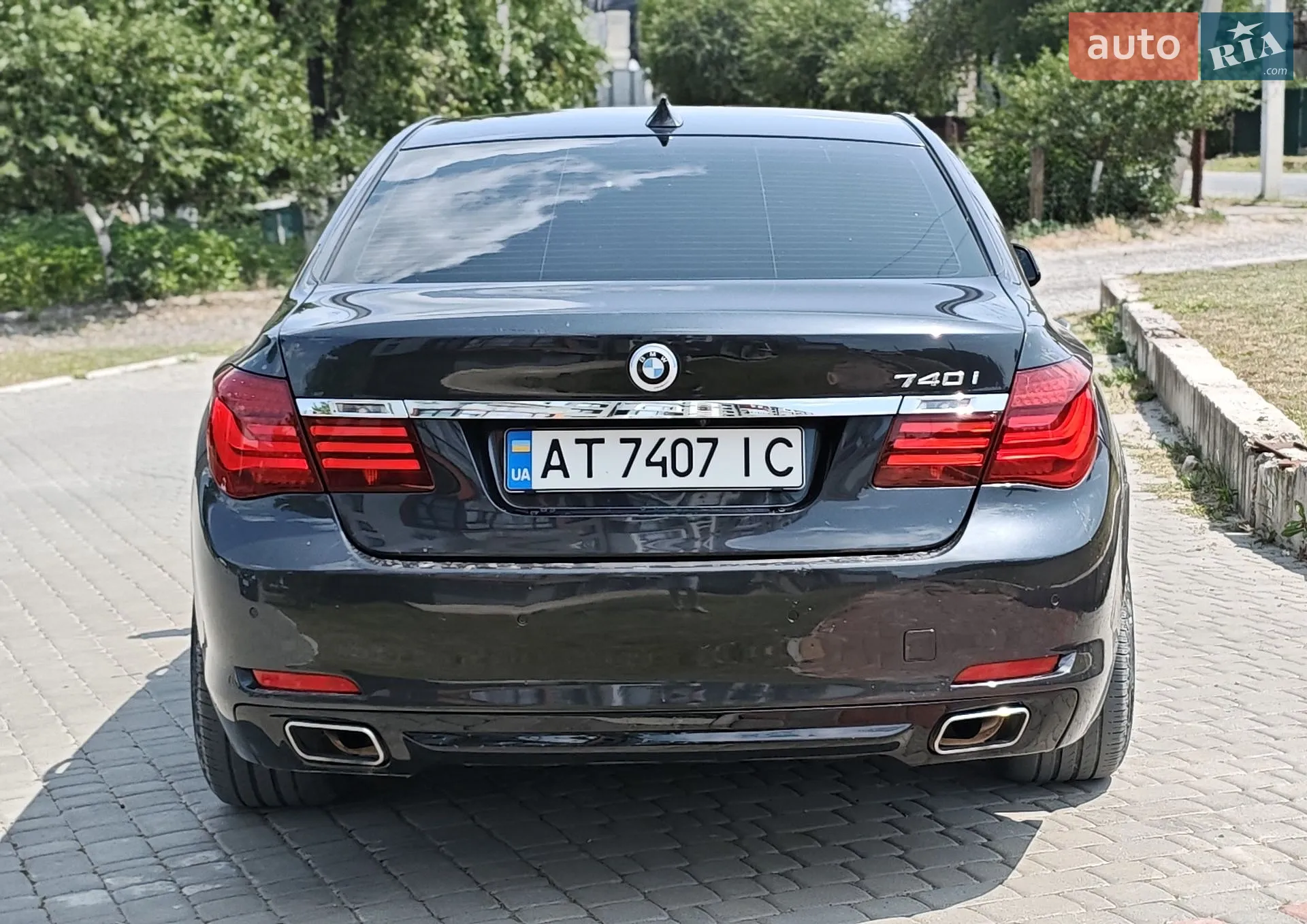 2011 BMW 7er - мініатюра 7