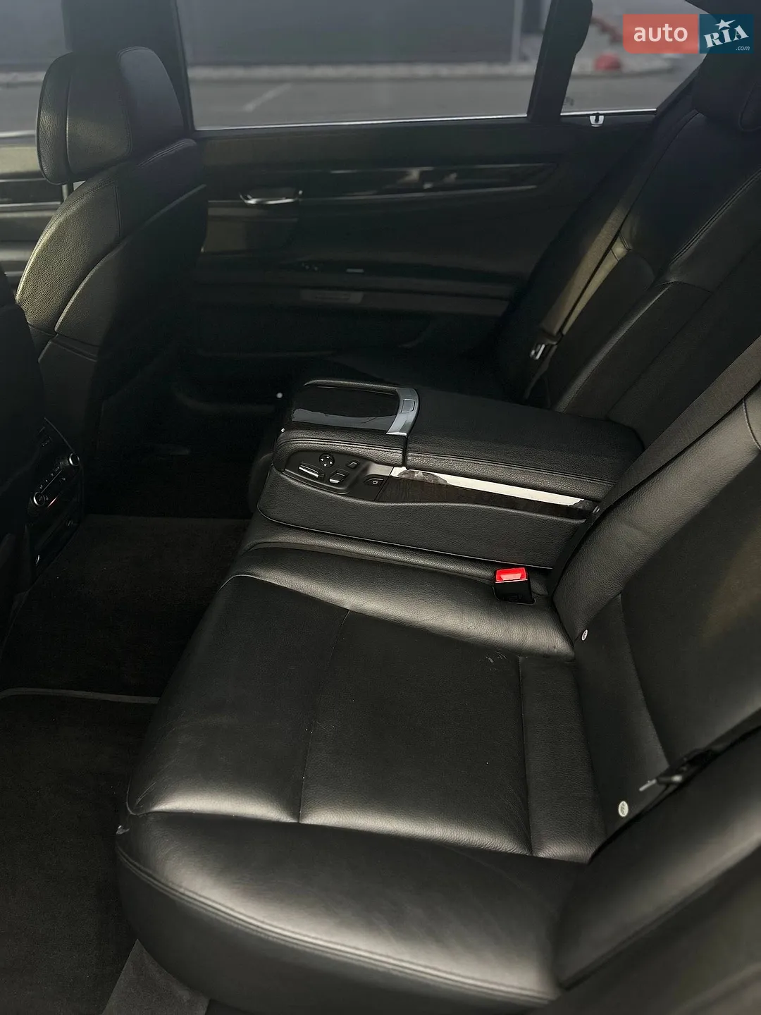 2011 BMW 7er - мініатюра 10