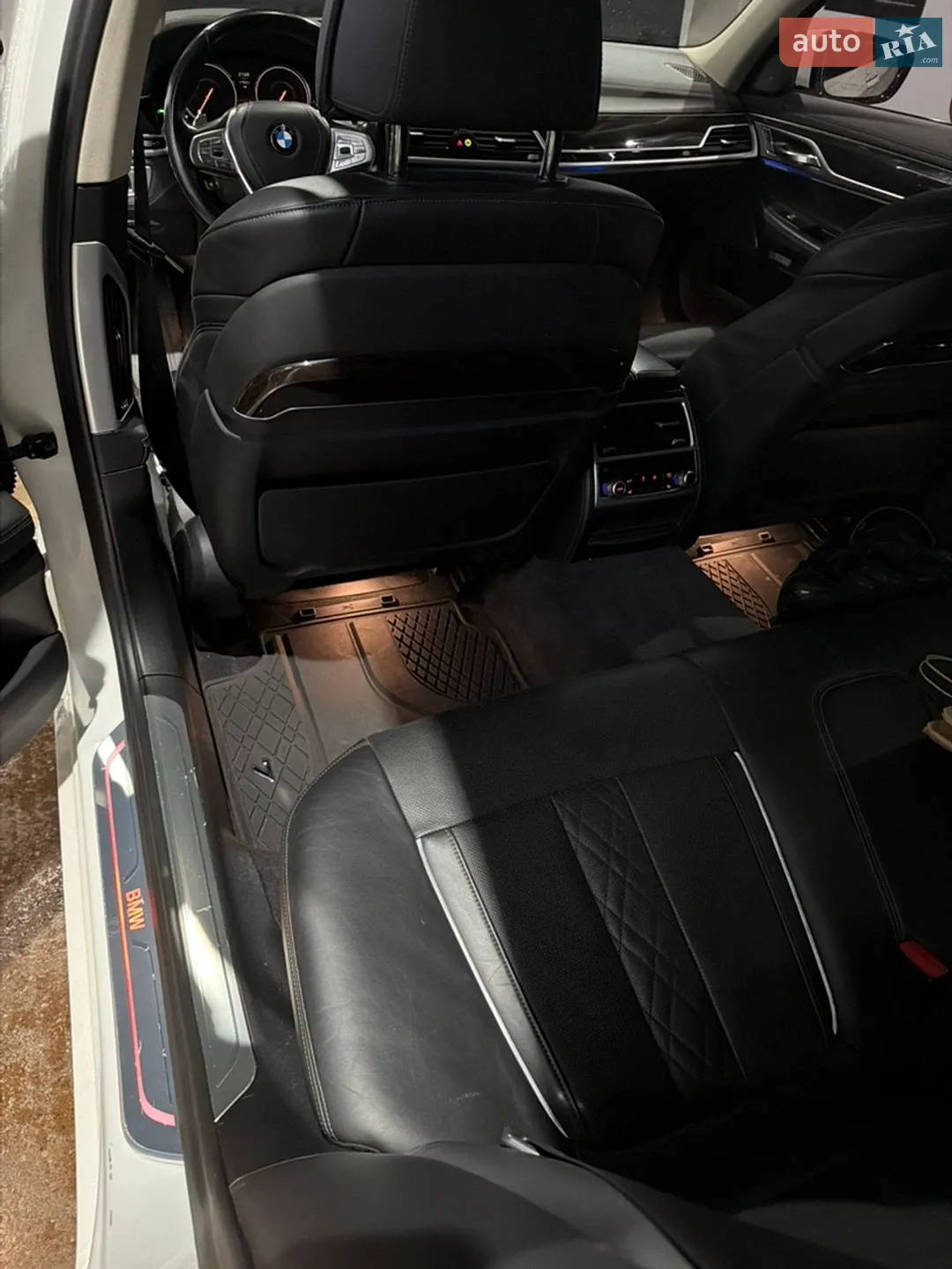 2017 BMW 7er - мініатюра 7