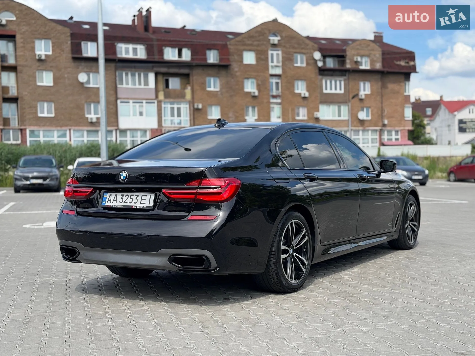 2017 BMW 7er - мініатюра 14
