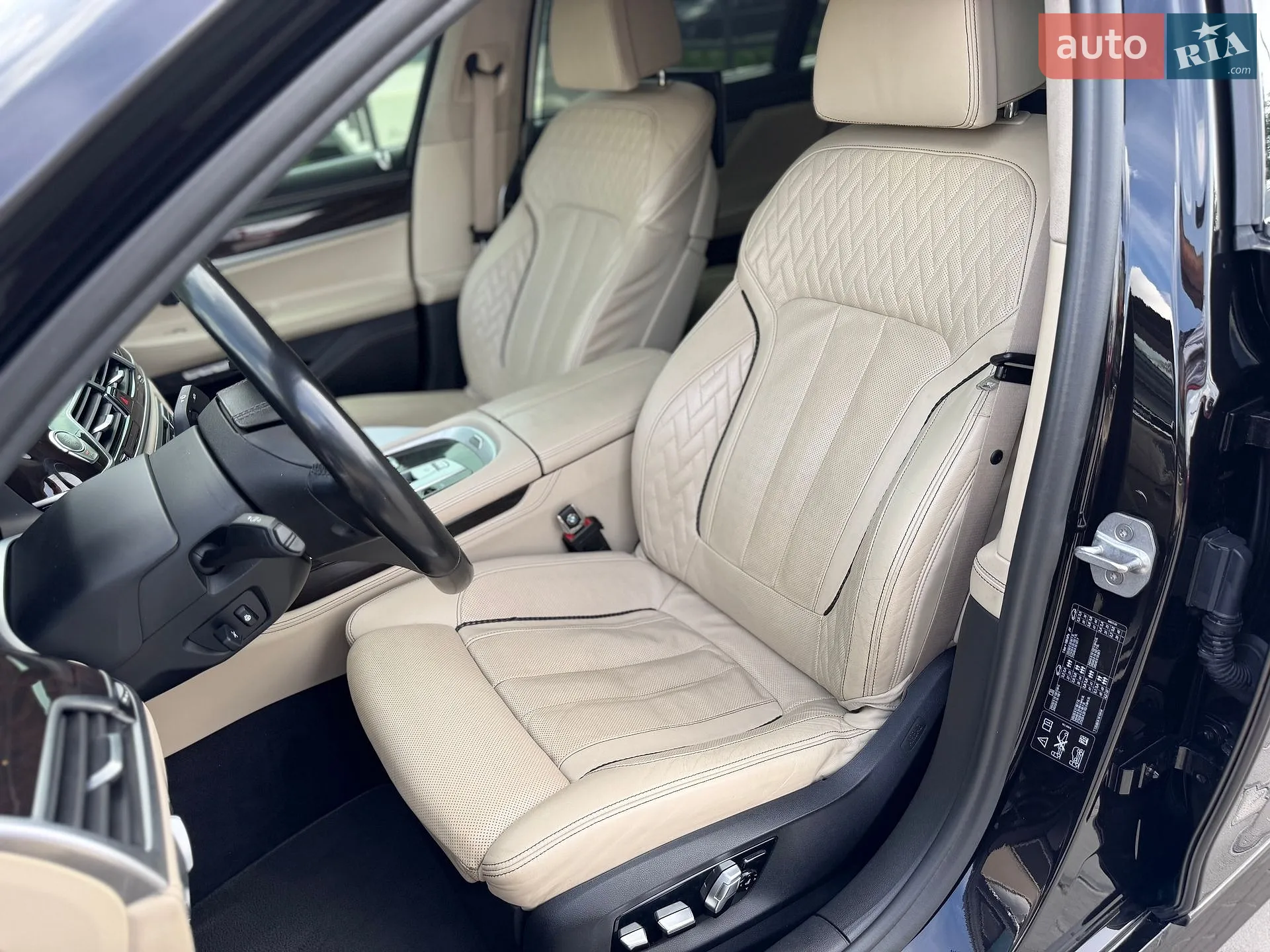 2017 BMW 7er - мініатюра 25
