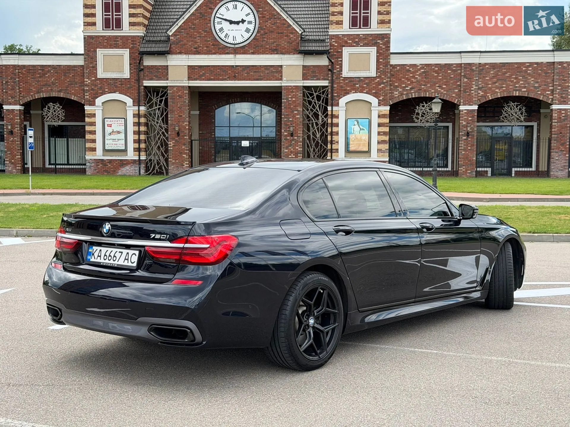 2016 BMW 7er - мініатюра 18