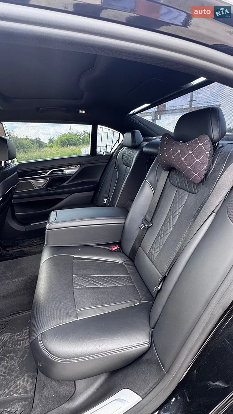 2016 BMW 7er - мініатюра 15