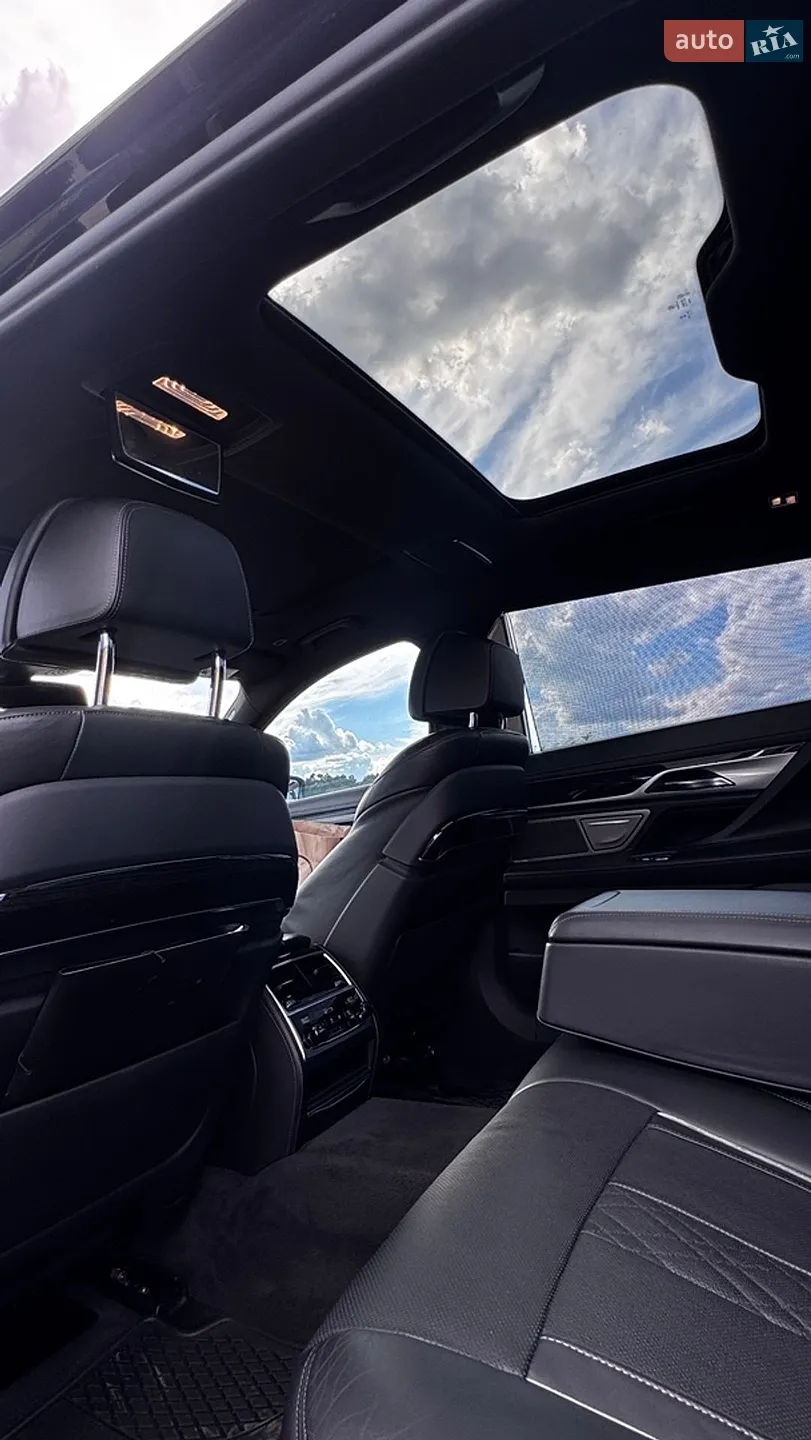 2016 BMW 7er - мініатюра 20