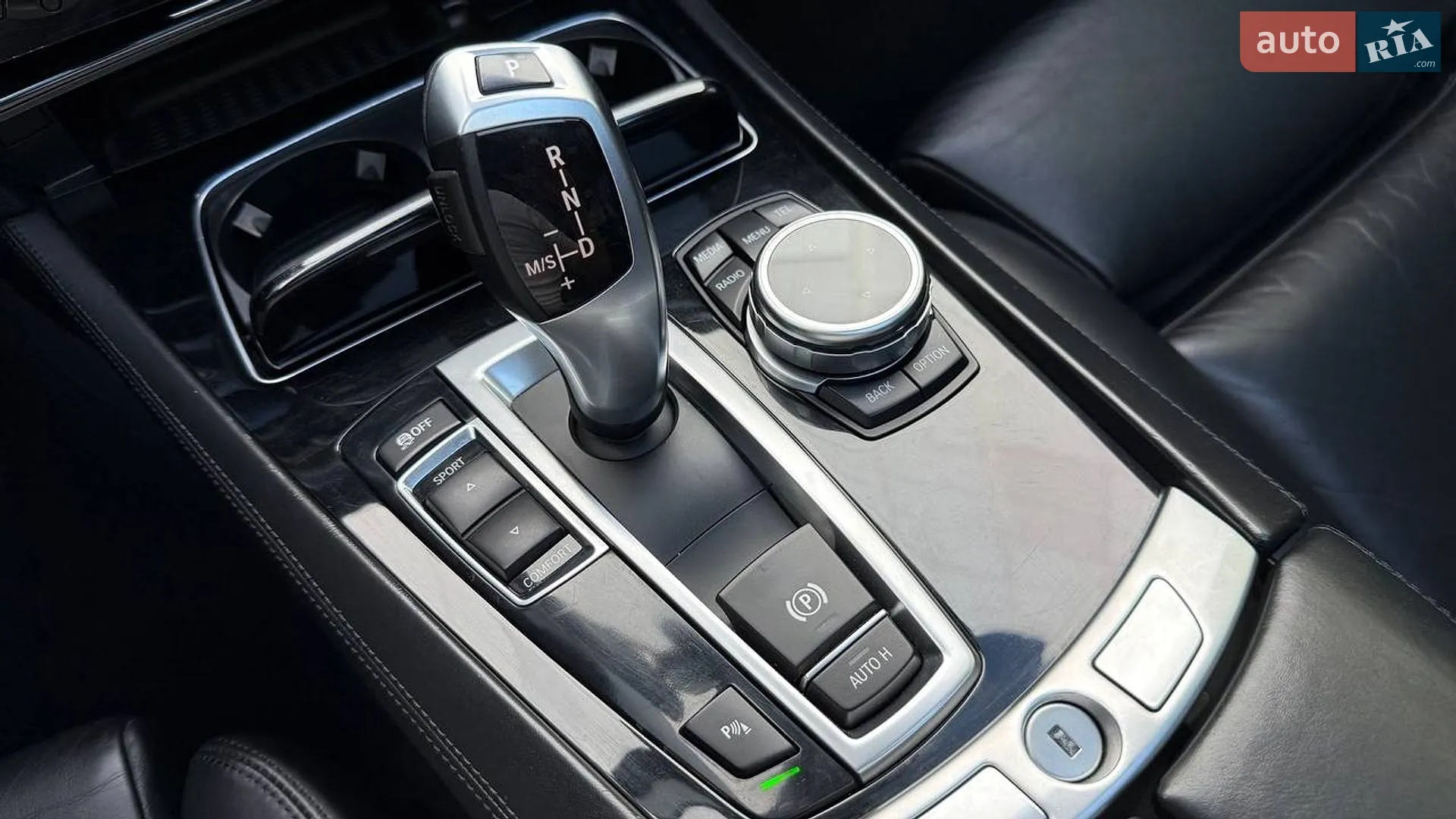 2012 BMW 7er - мініатюра 28