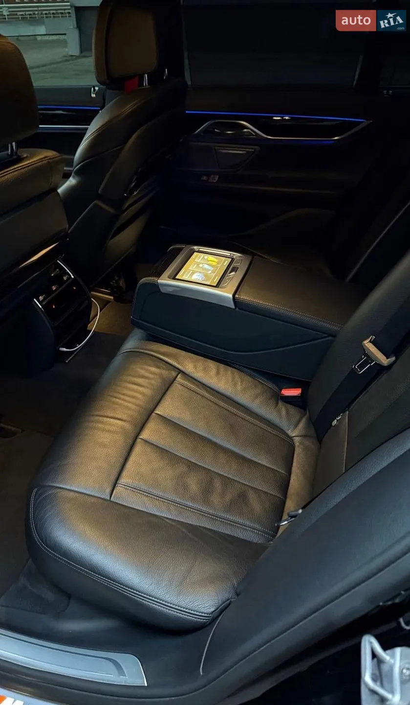 2016 BMW 7er - мініатюра 11