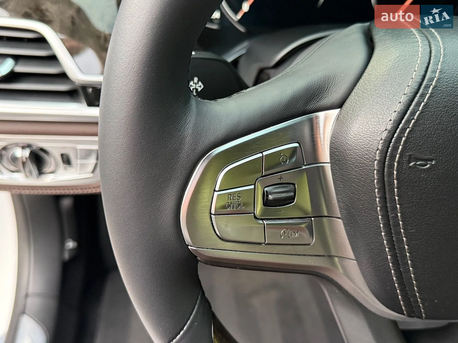 2017 BMW 7er - мініатюра 24