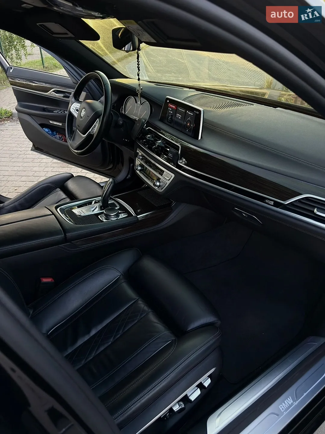 2015 BMW 7er - мініатюра 11