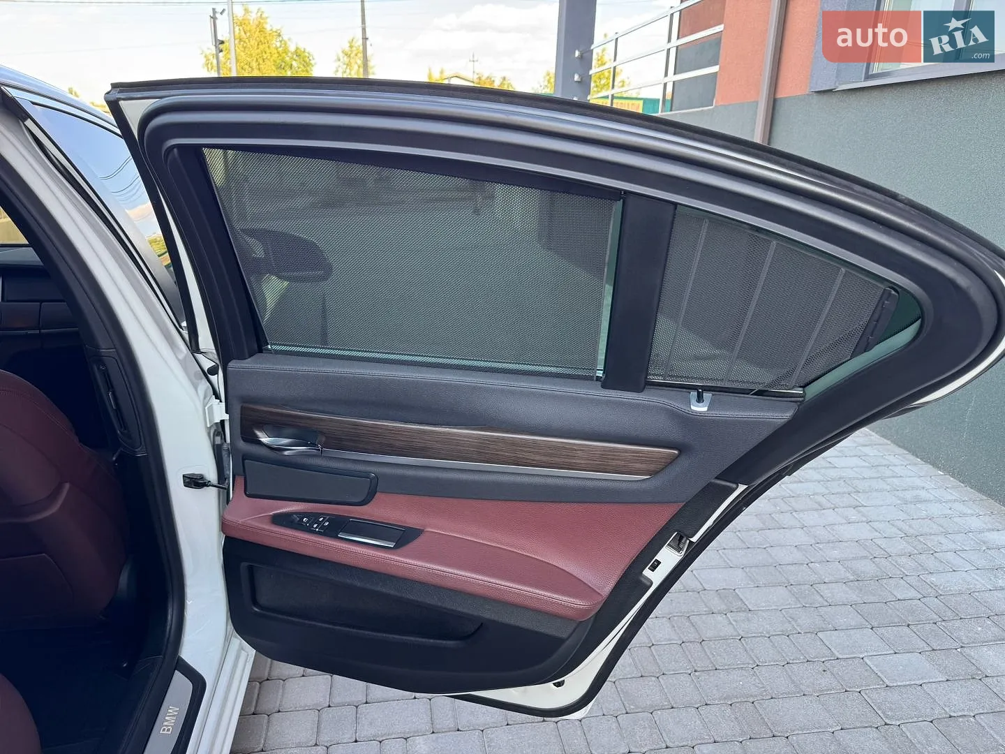 2012 BMW 7er - мініатюра 32