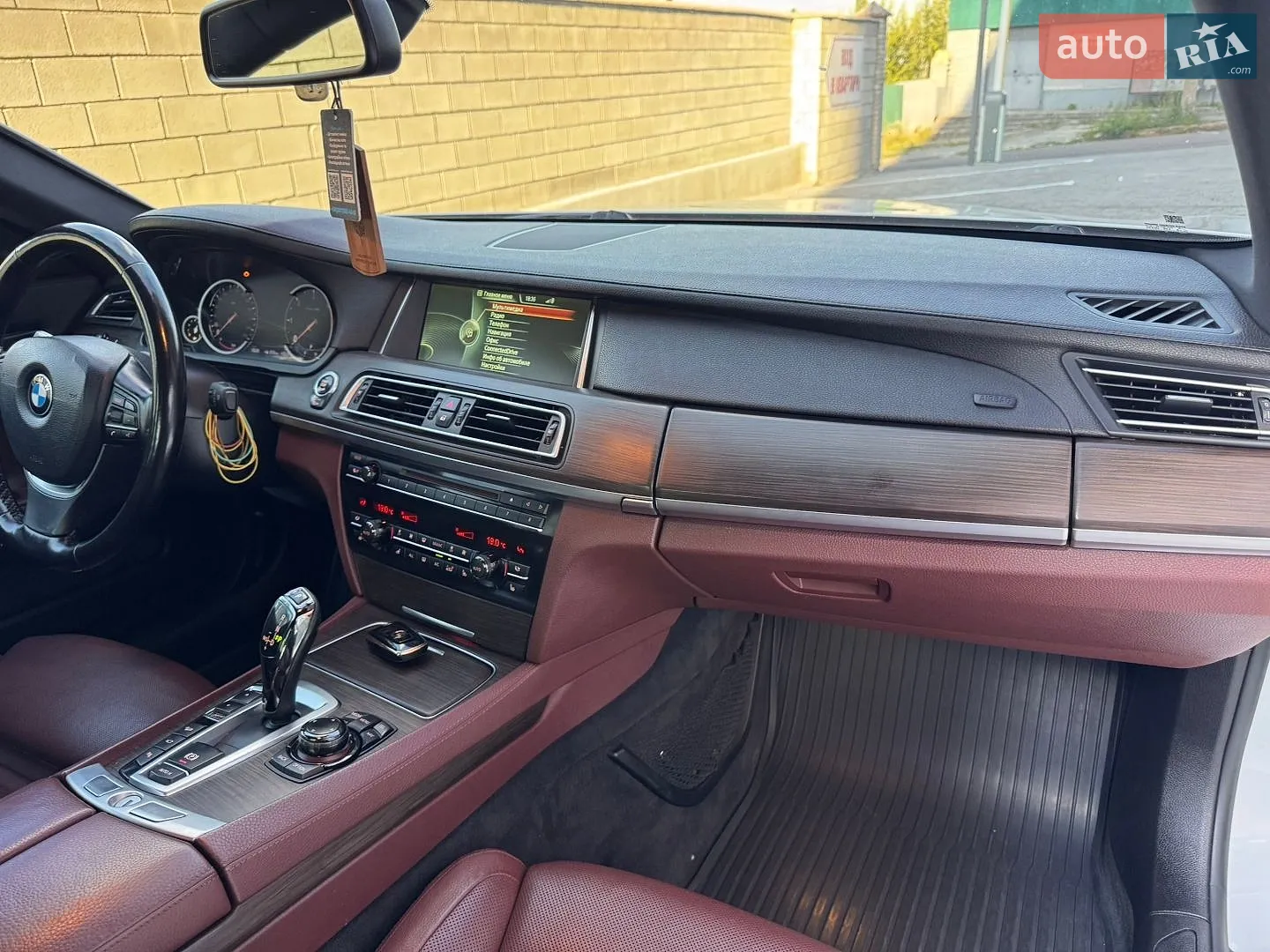 2012 BMW 7er - мініатюра 37