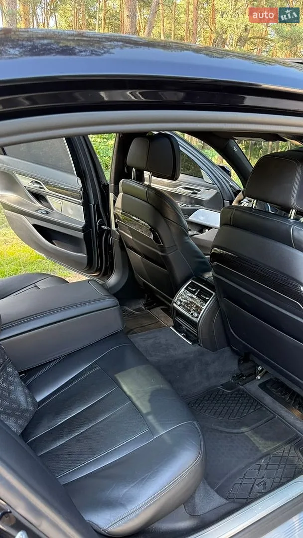 2019 BMW 7er - мініатюра 19