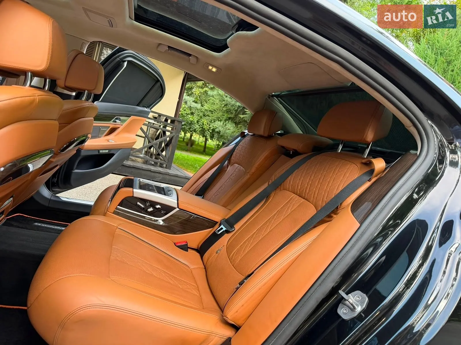 2015 BMW 7er - мініатюра 26