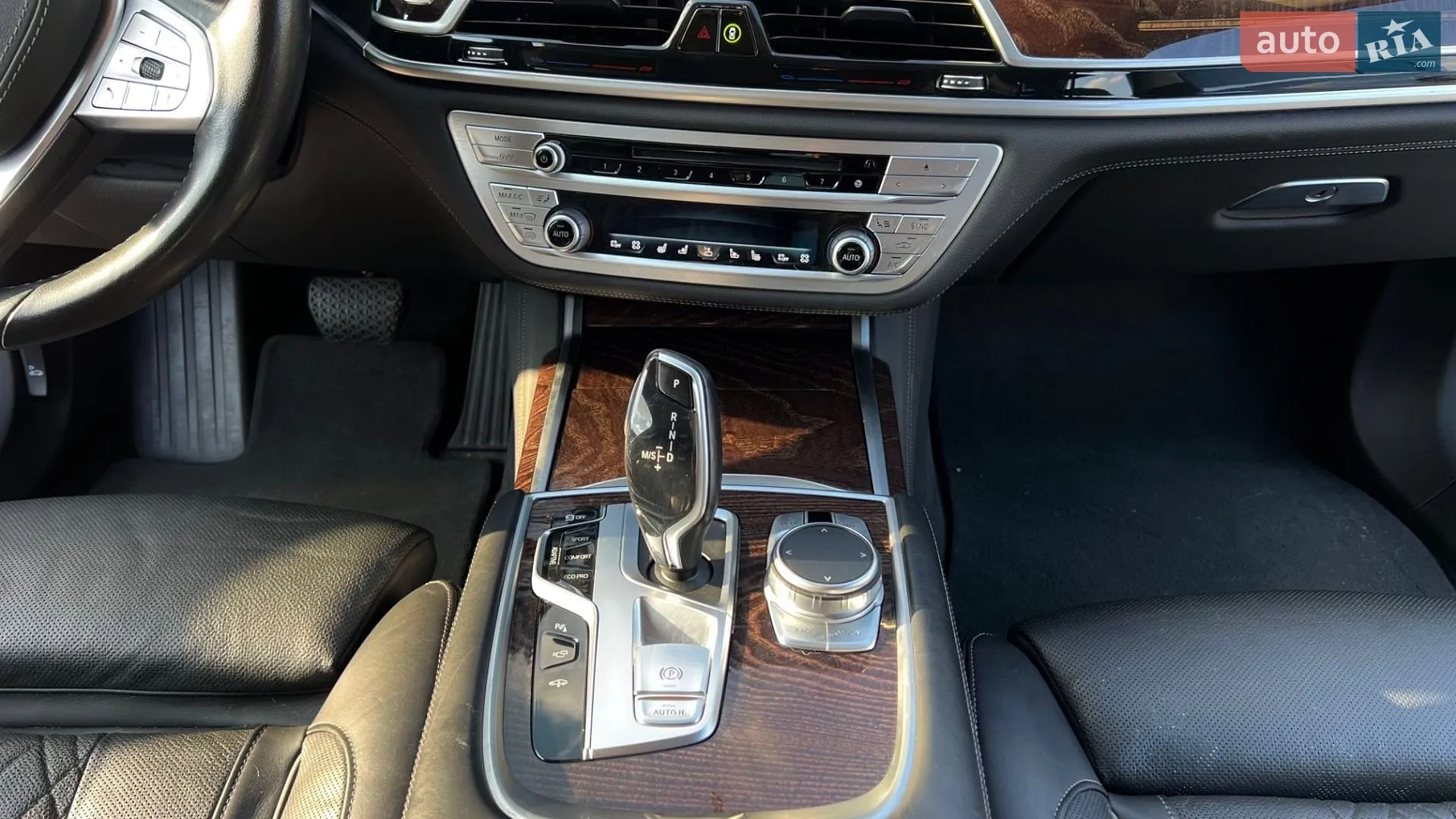 2020 BMW 7er - мініатюра 14