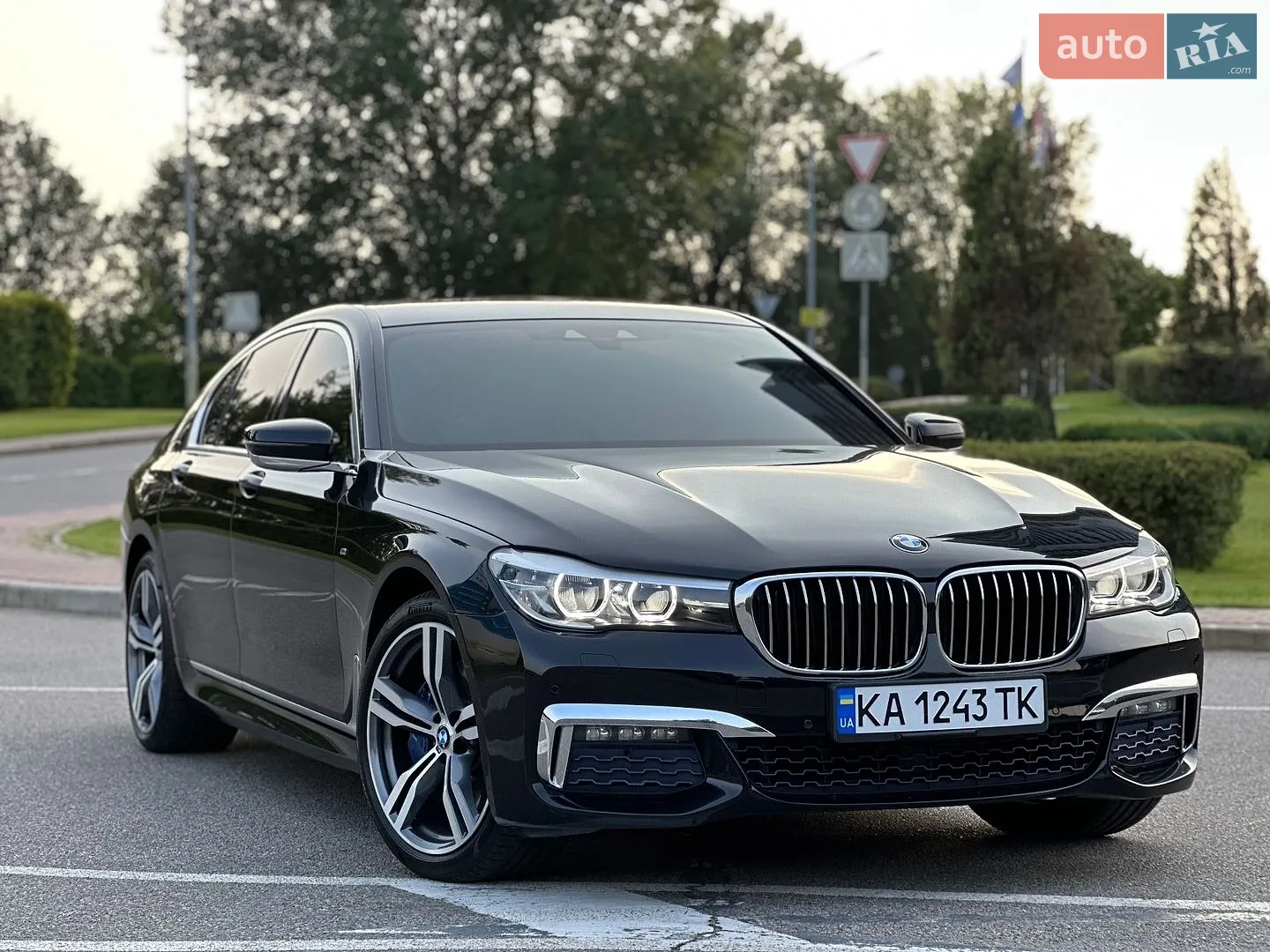 2017 BMW 7er - мініатюра 2