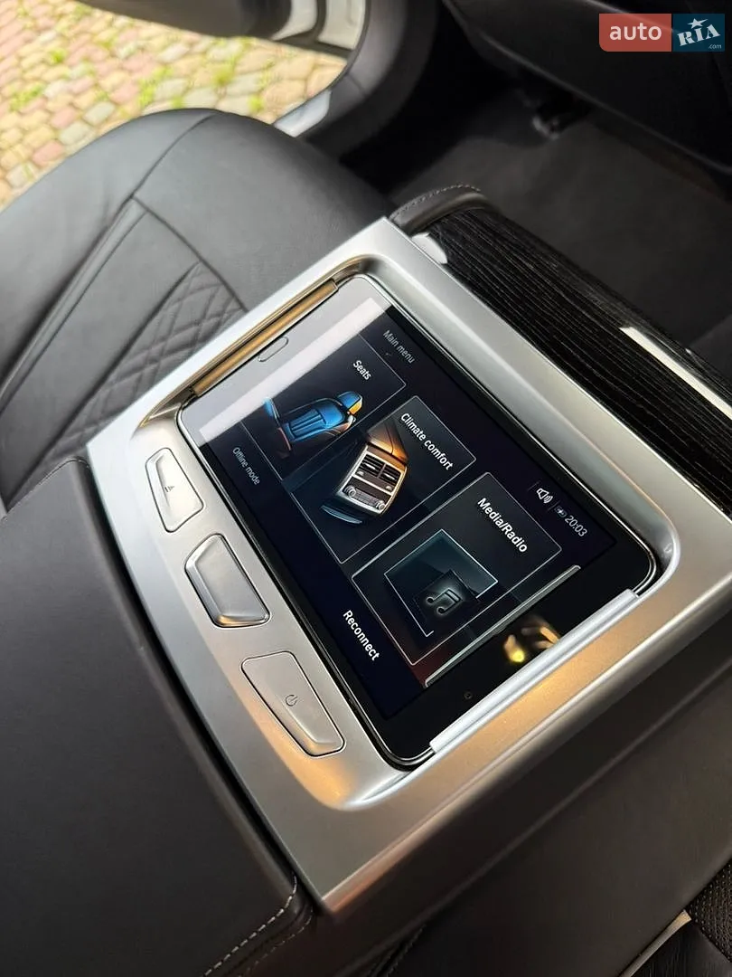 2016 BMW 7er - мініатюра 3